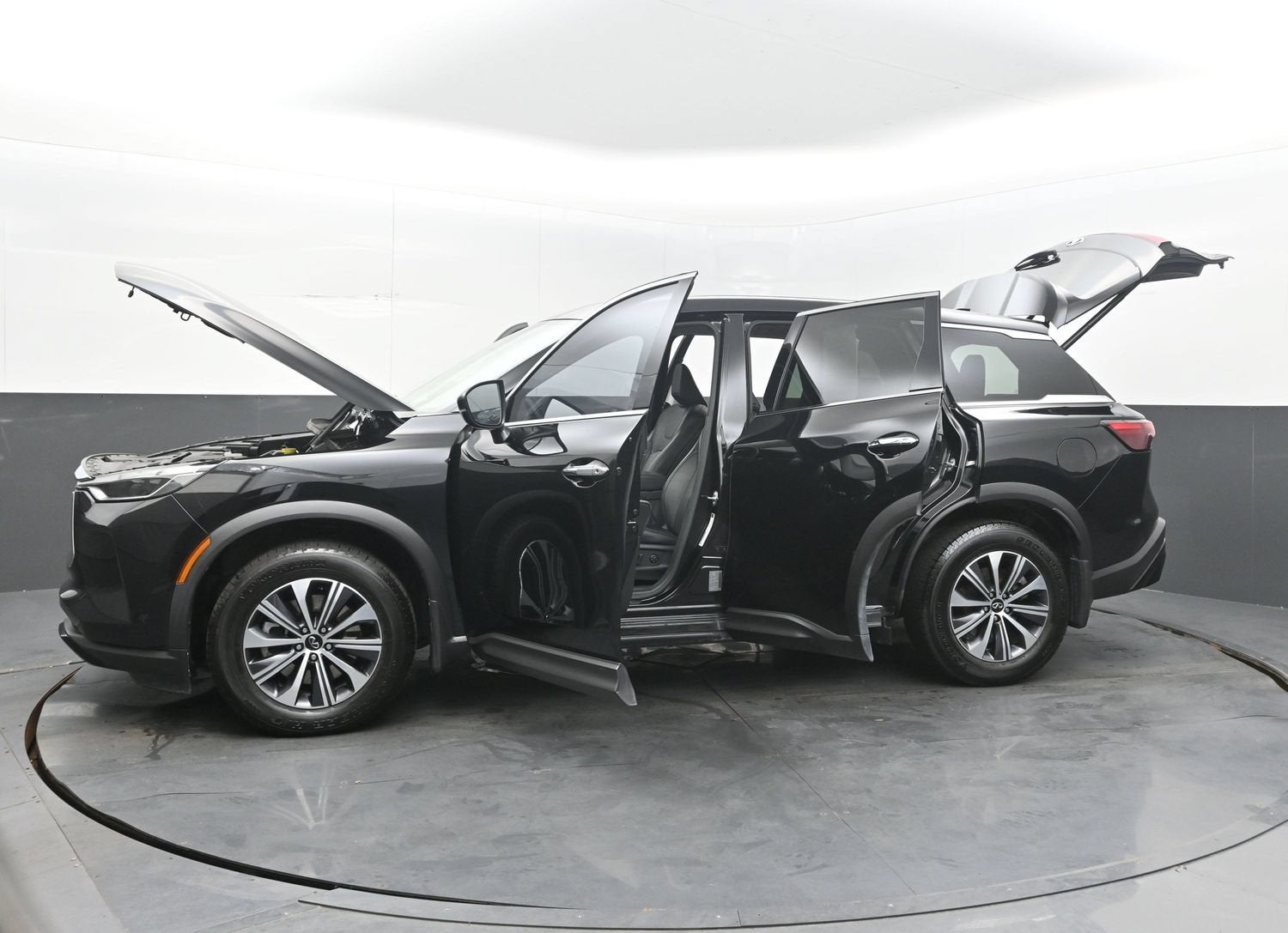 2023 INFINITI QX60 PURE