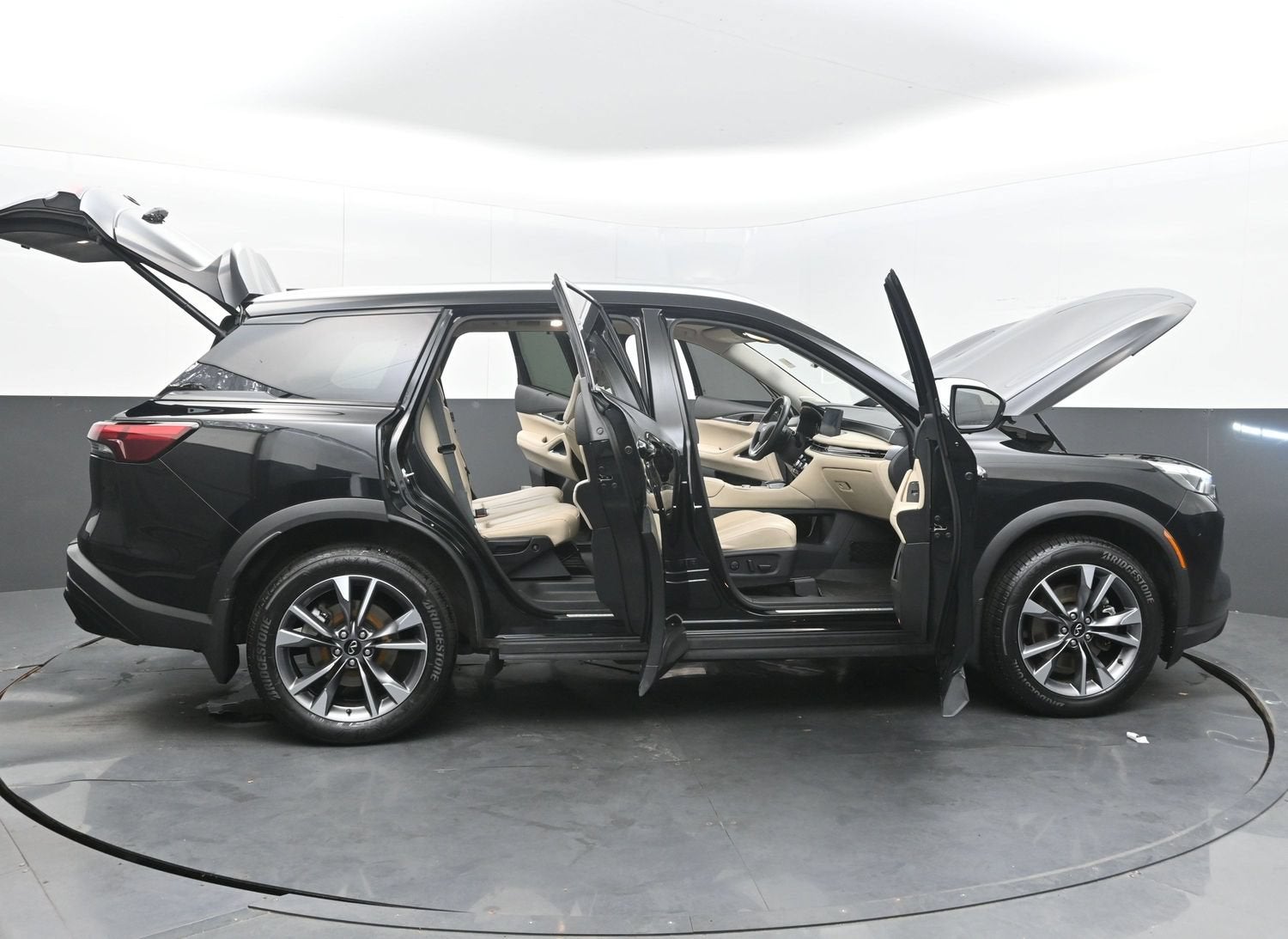 2023 INFINITI QX60 LUXE
