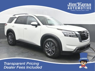 2024 Nissan Pathfinder SV