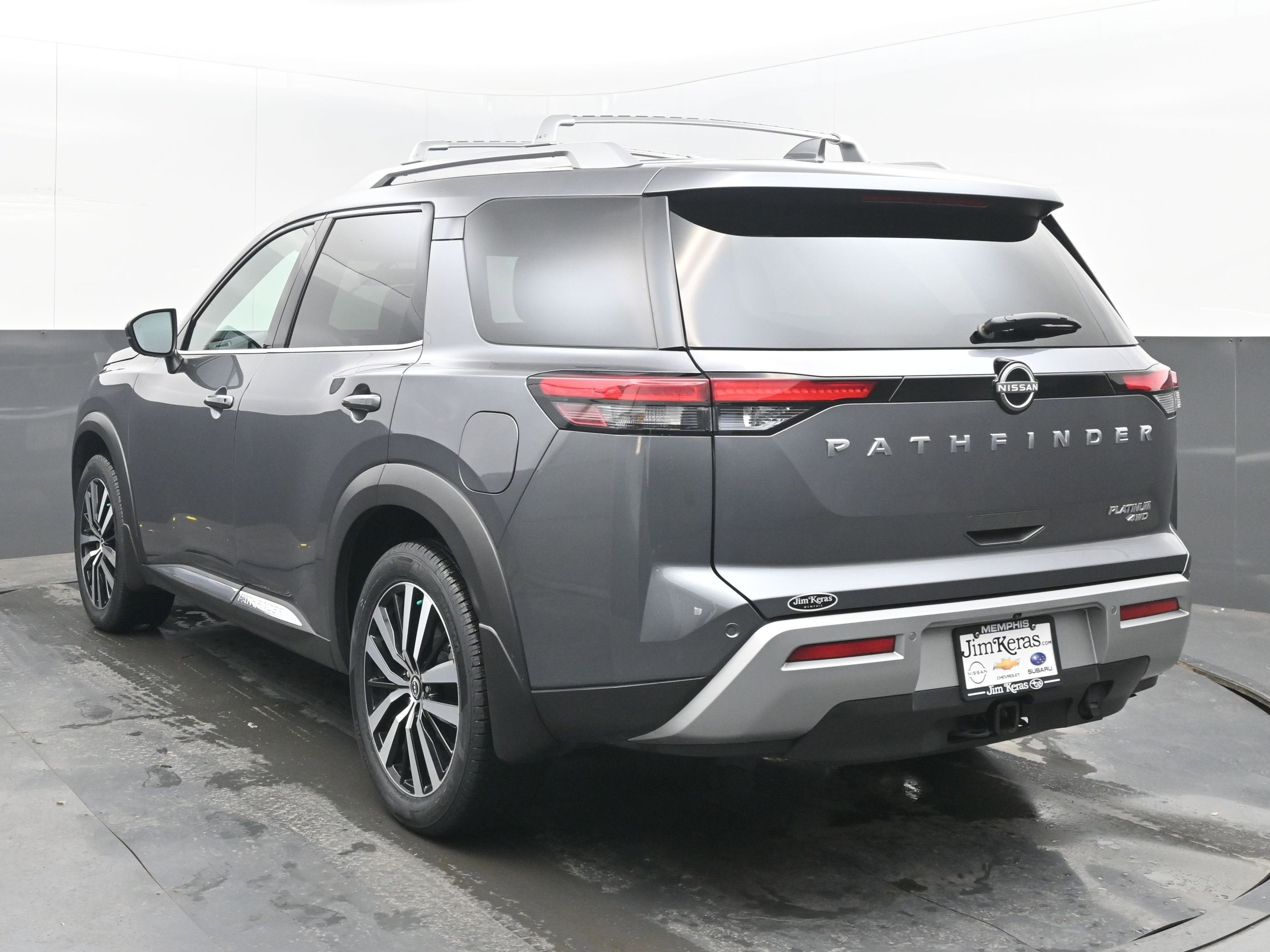 2024 Nissan Pathfinder Platinum