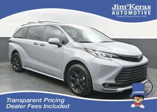 2025 Toyota Sienna Woodland Edition