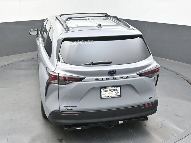 2025 Toyota Sienna Woodland Edition