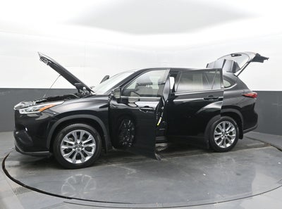 2024 Toyota Highlander LE
