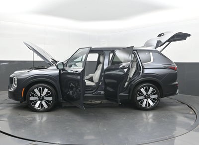 2025 Mitsubishi Outlander SEL