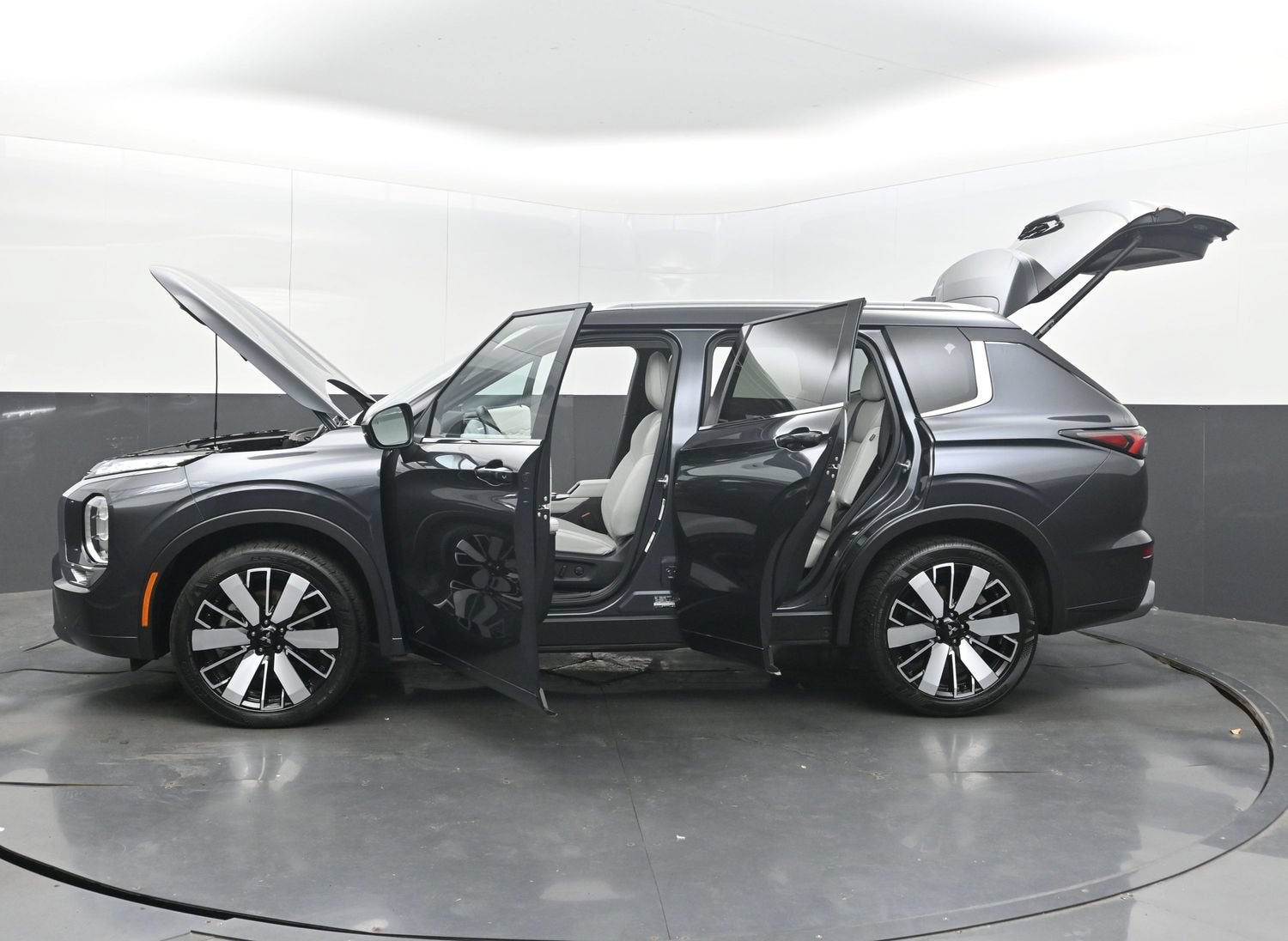 2025 Mitsubishi Outlander SEL
