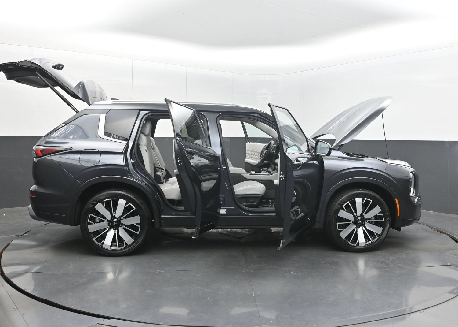 2025 Mitsubishi Outlander SEL