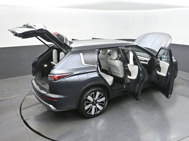 2025 Mitsubishi Outlander SEL