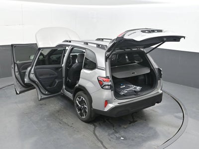 2025 Subaru Forester Premium Hybrid