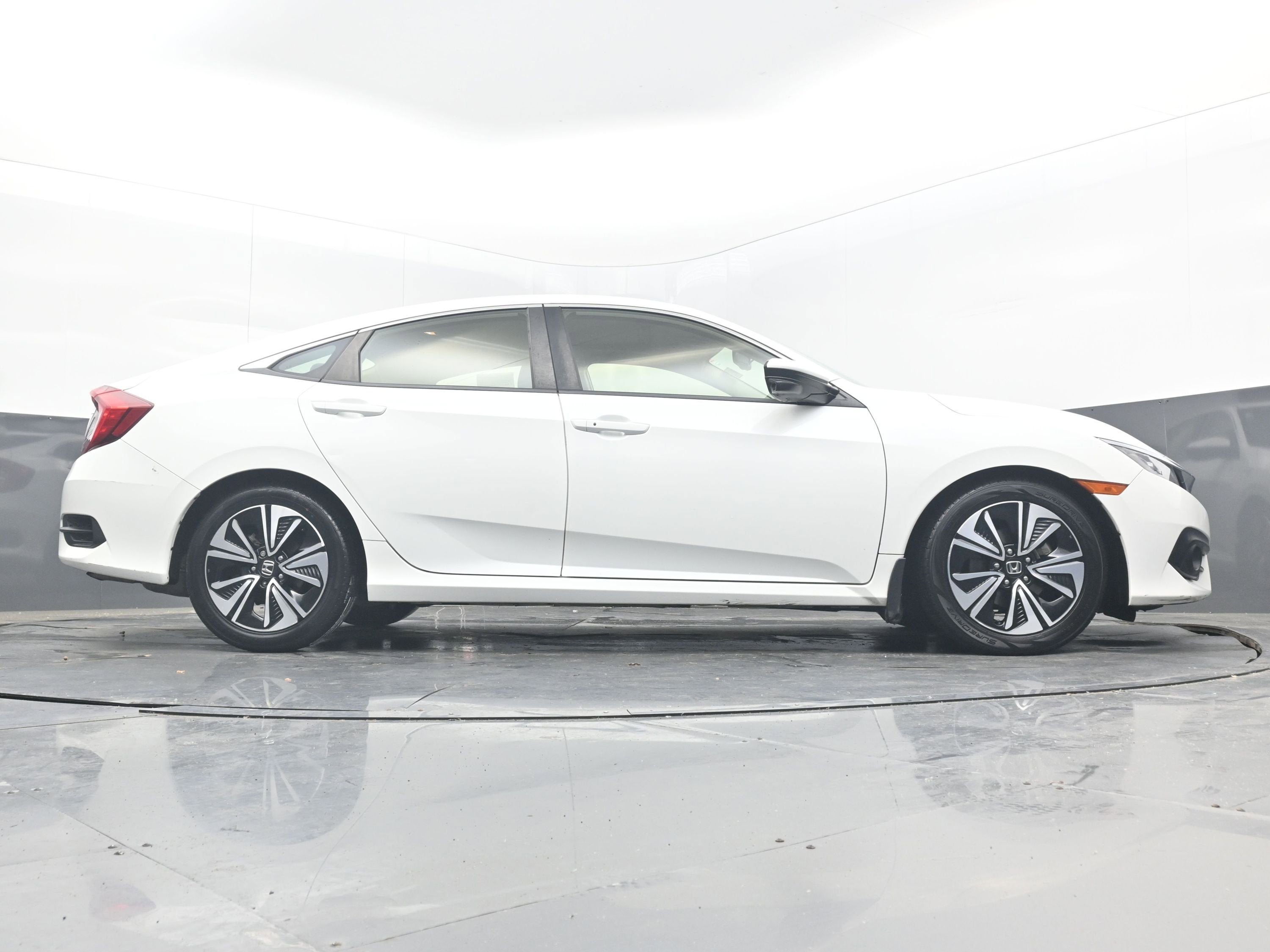 2018 Honda Civic Sedan EX-L