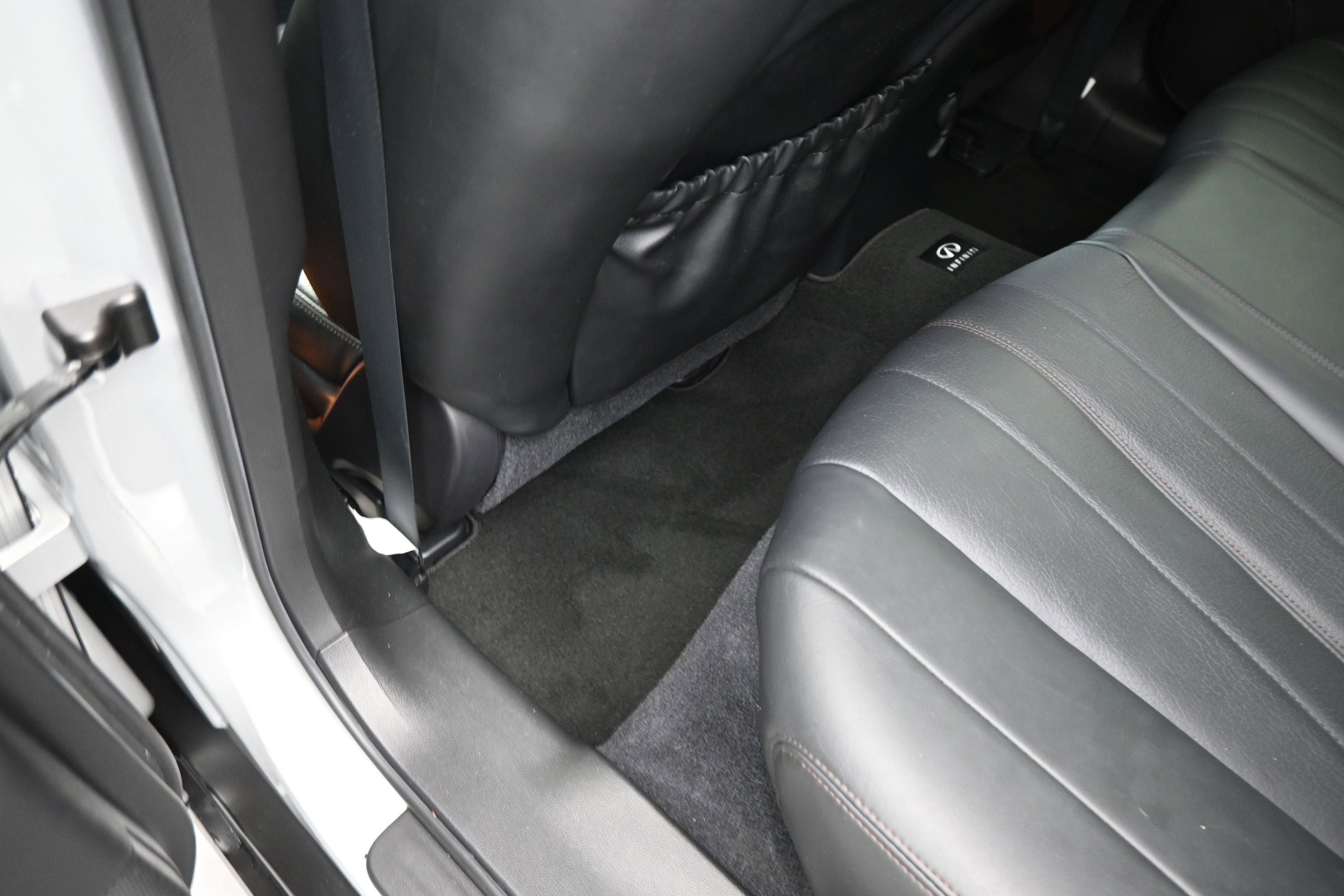2012 INFINITI FX35 Base