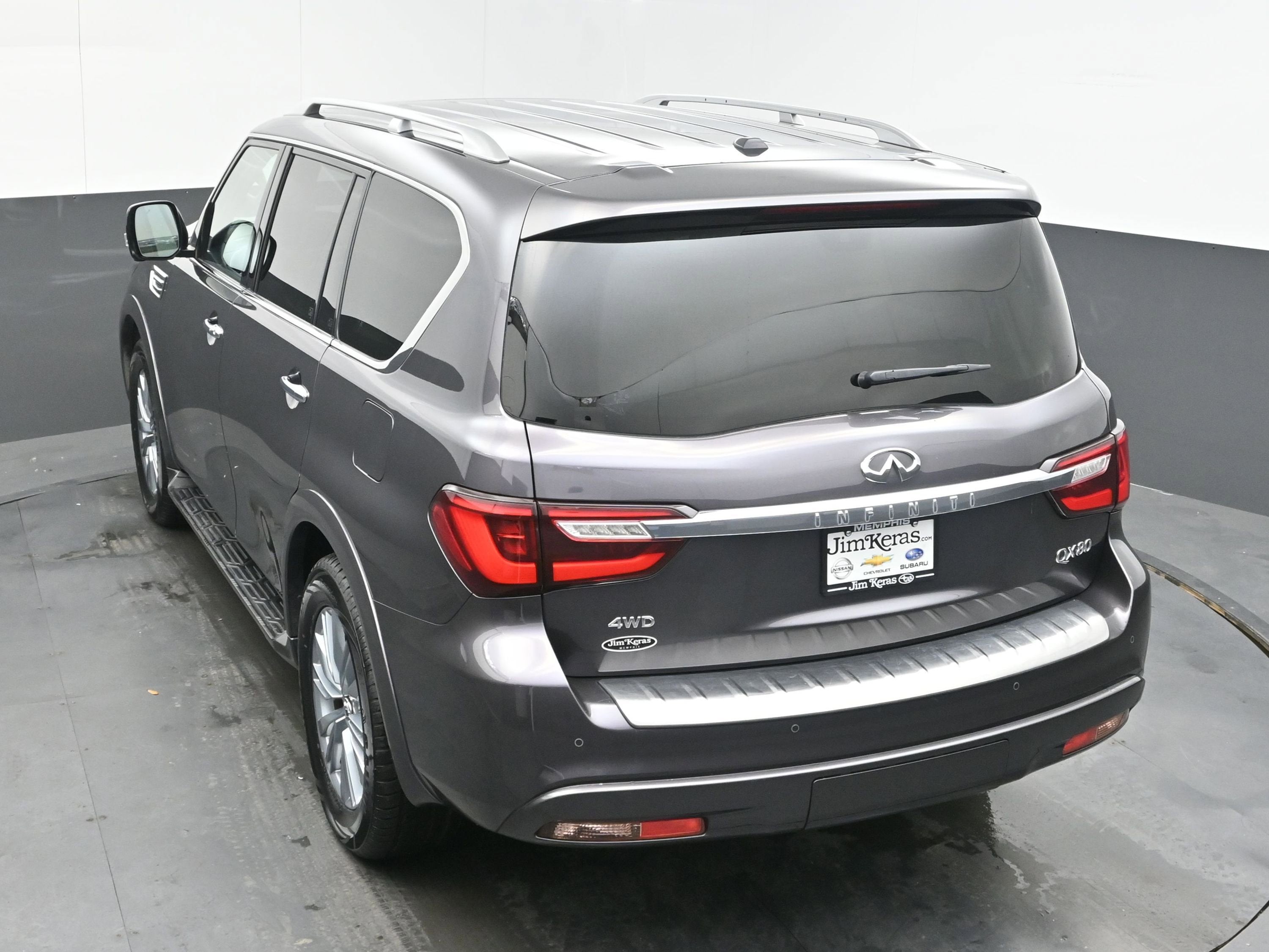 2024 INFINITI QX80 LUXE