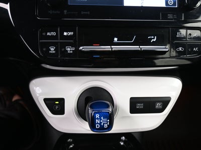 2017 Toyota Prius Three Touring