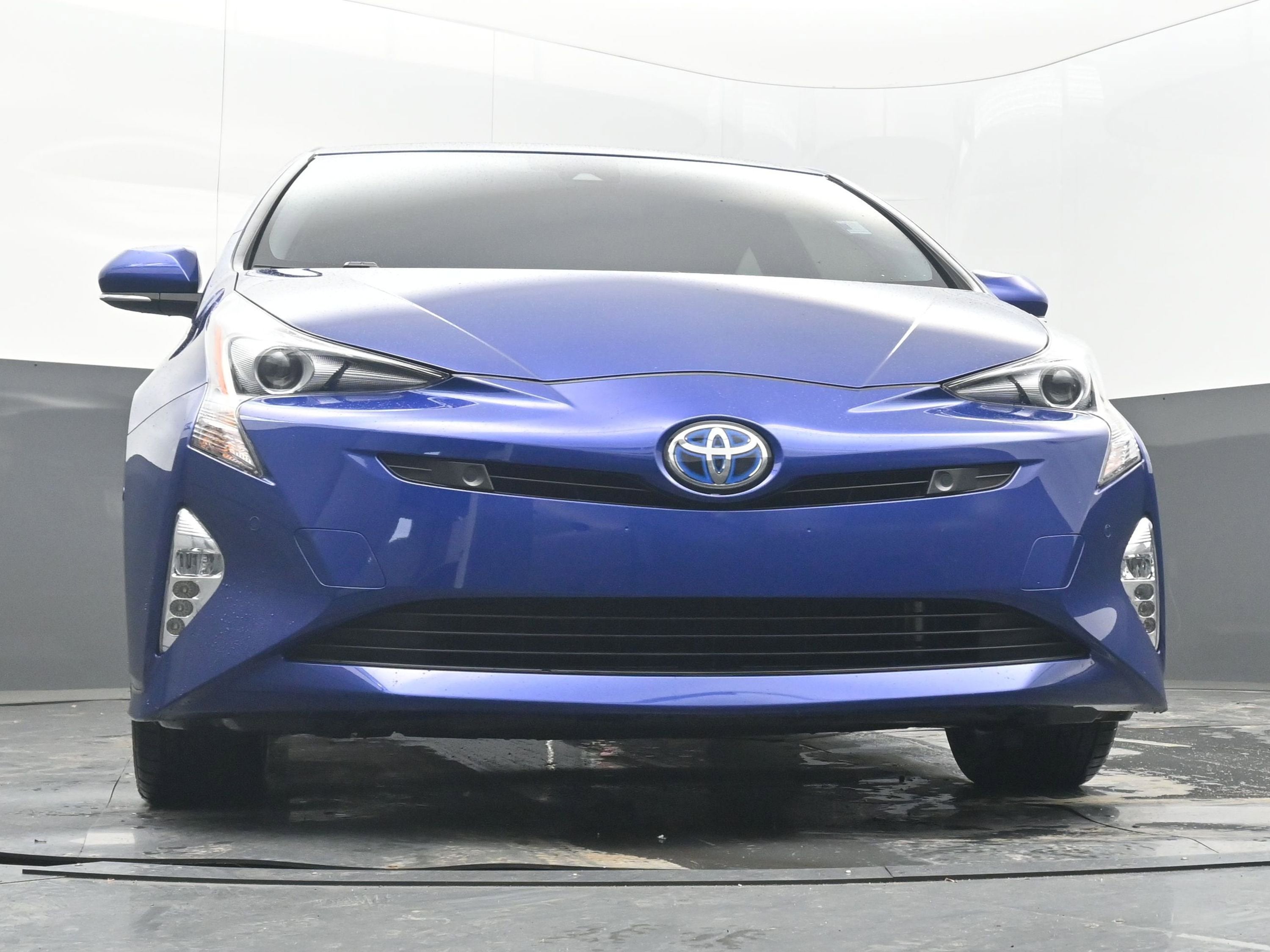 2017 Toyota Prius Three Touring