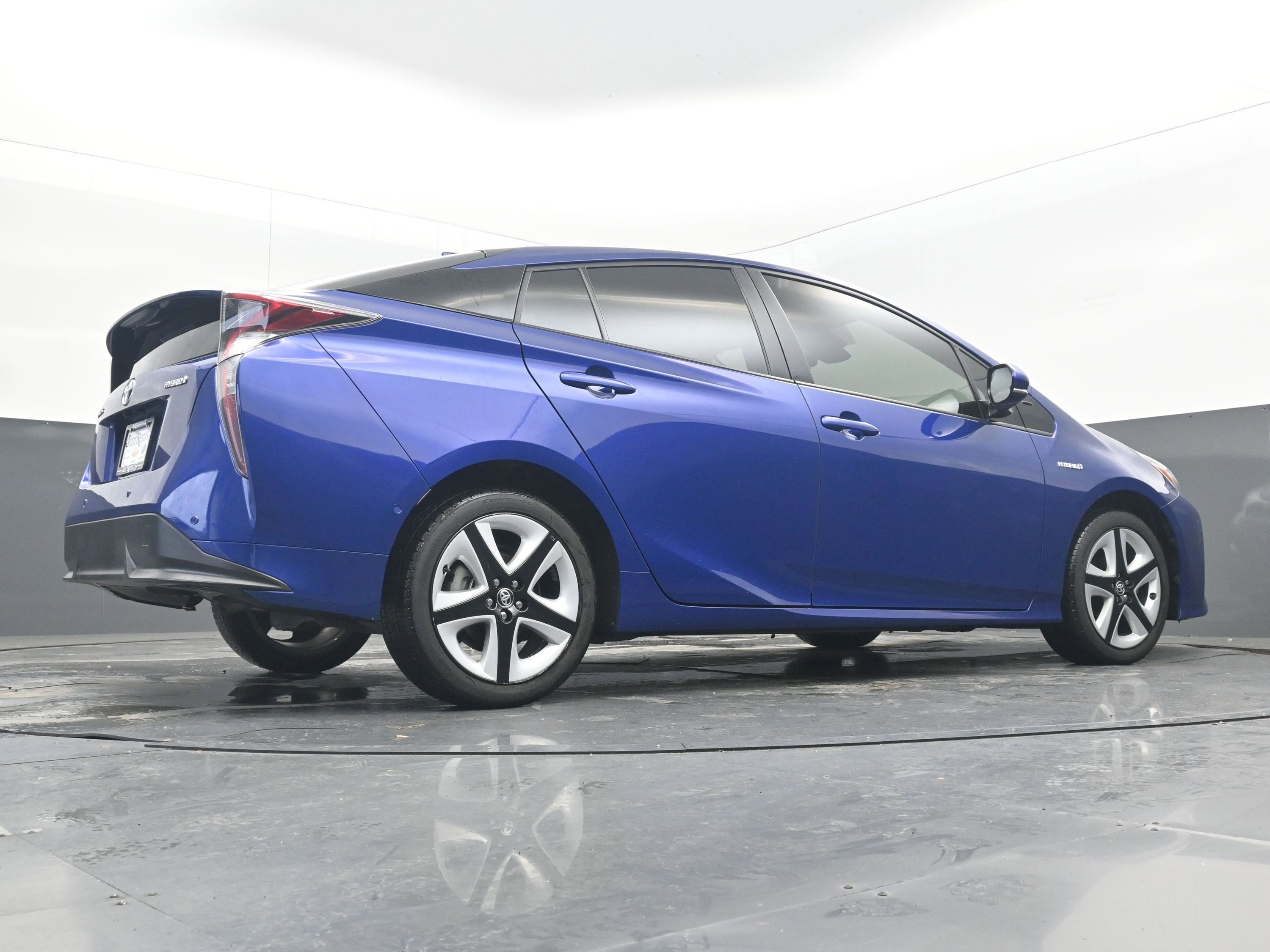 2017 Toyota Prius Three Touring
