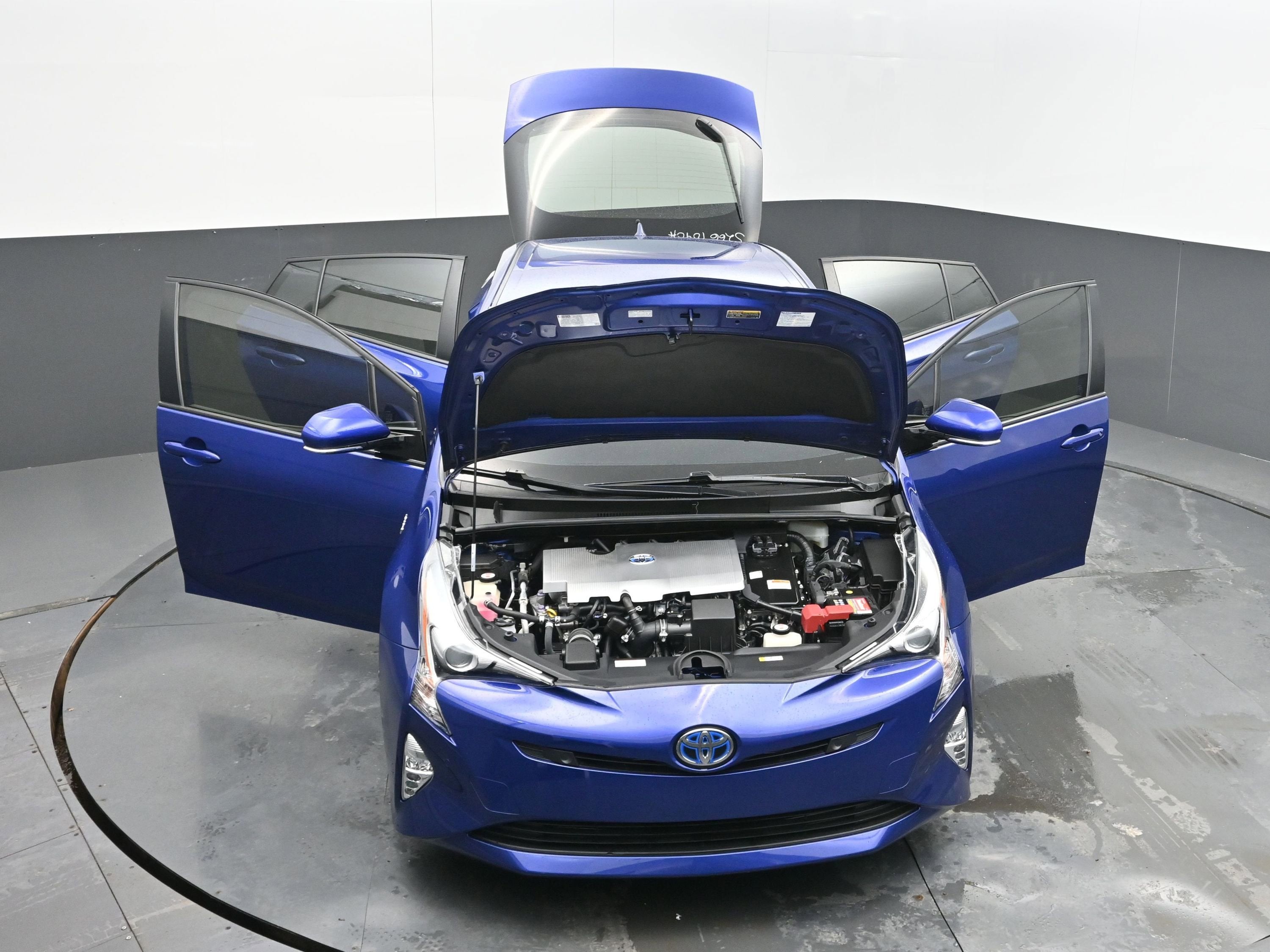 2017 Toyota Prius Three Touring