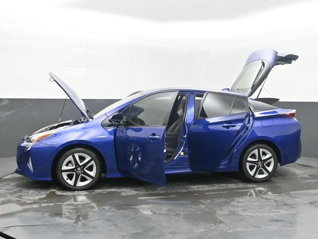 2017 Toyota Prius Three Touring