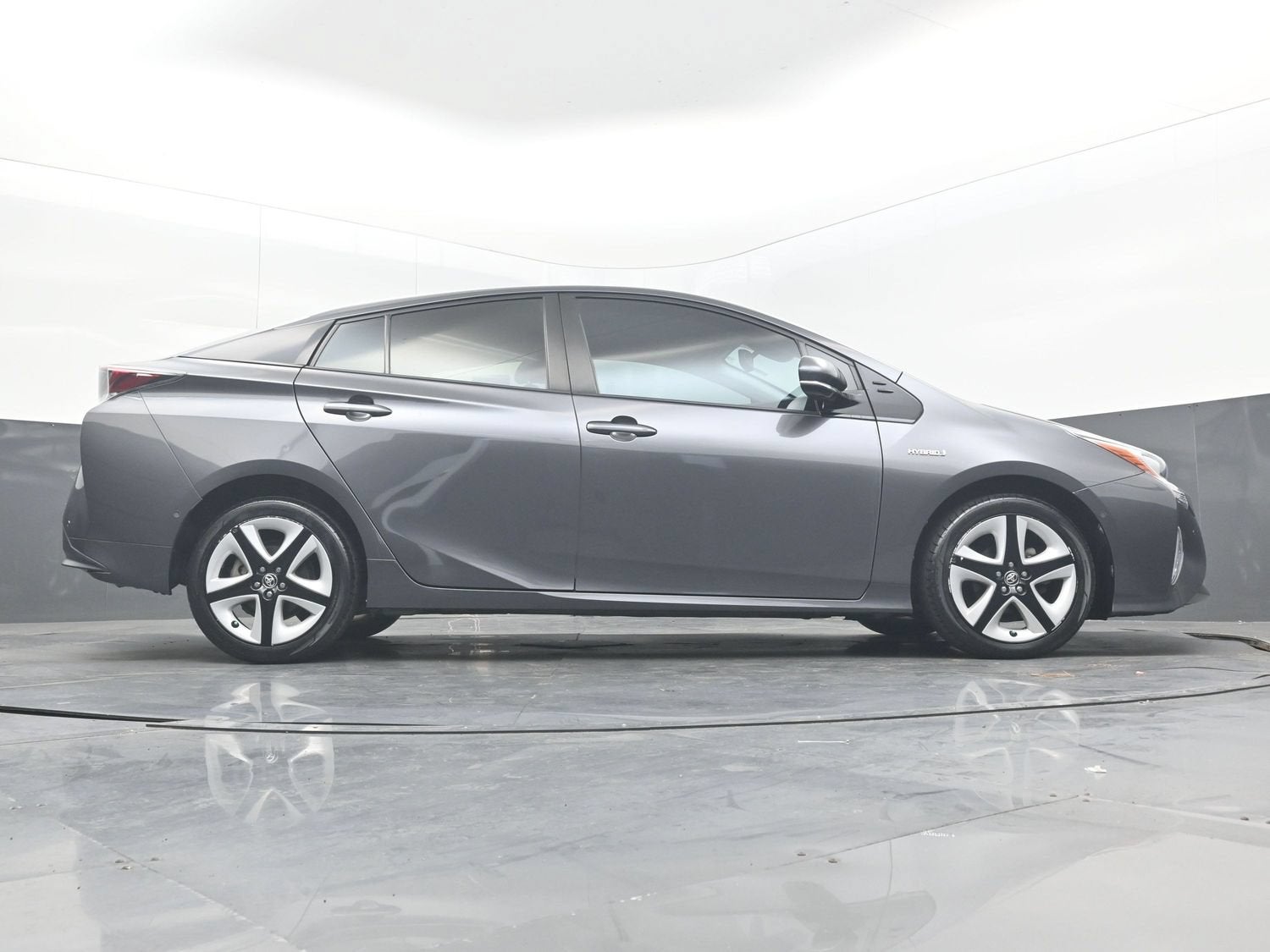 2017 Toyota Prius Four Touring