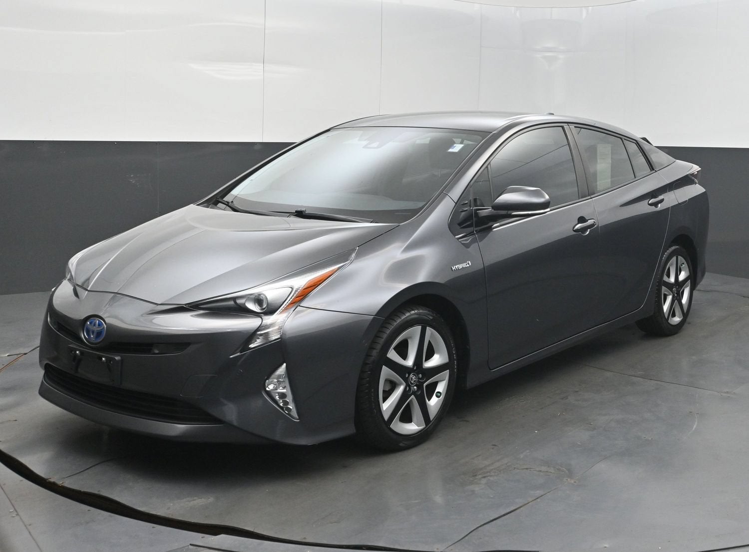 2017 Toyota Prius Four Touring