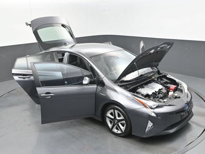 2017 Toyota Prius Four Touring