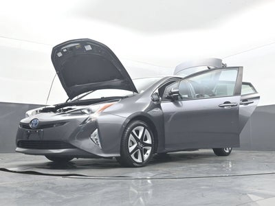 2017 Toyota Prius Four Touring