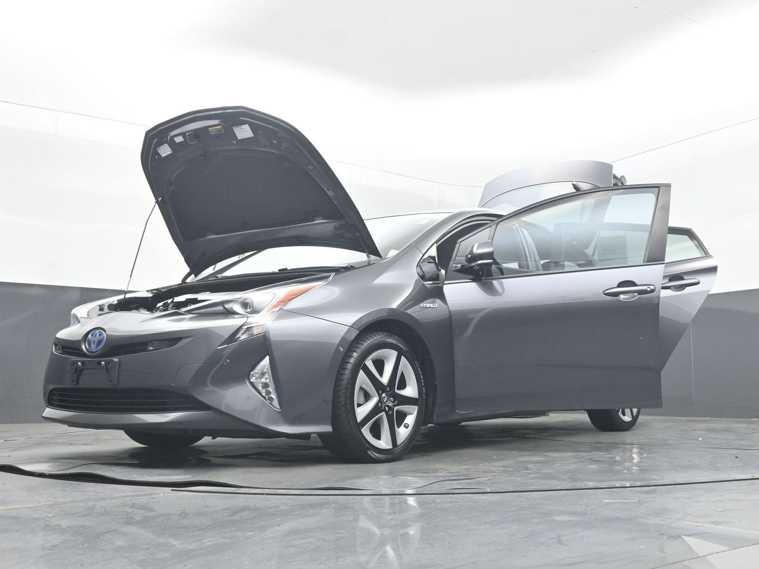 2017 Toyota Prius Four Touring