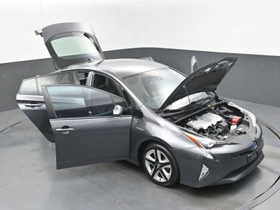 2017 Toyota Prius Four Touring