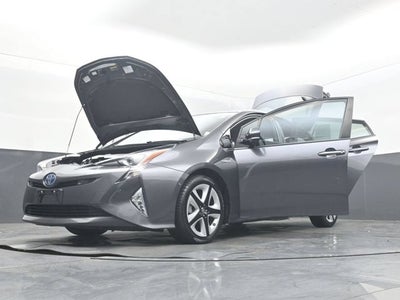 2017 Toyota Prius Four Touring