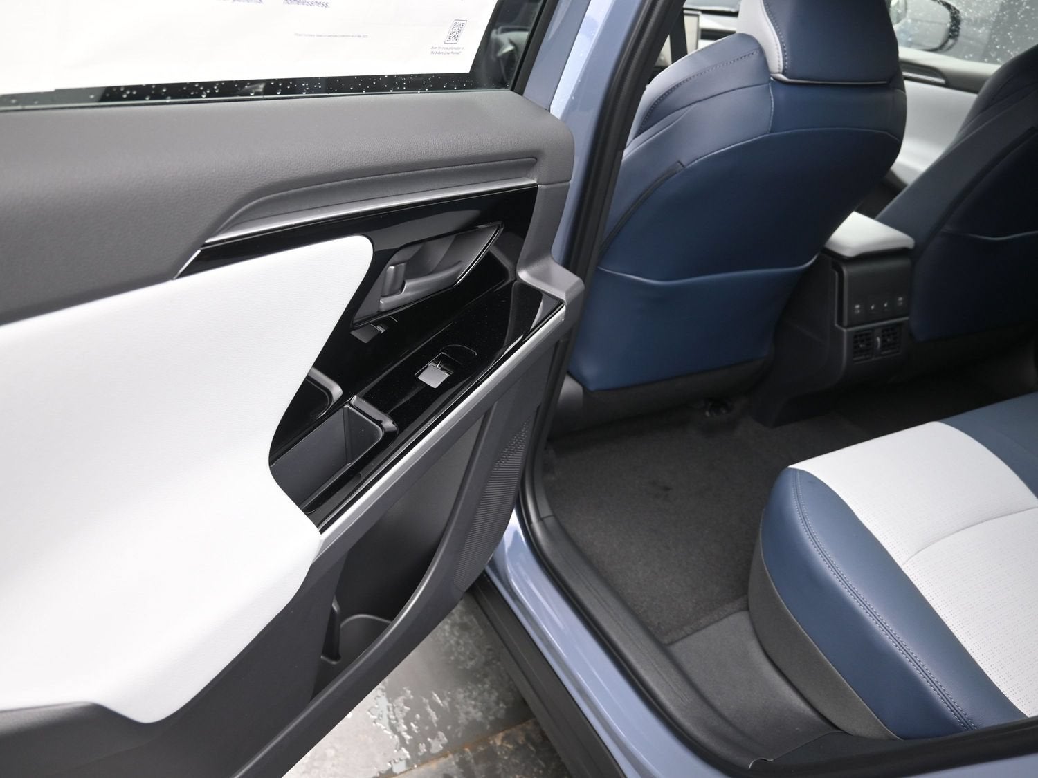 2025 Subaru Solterra Limited