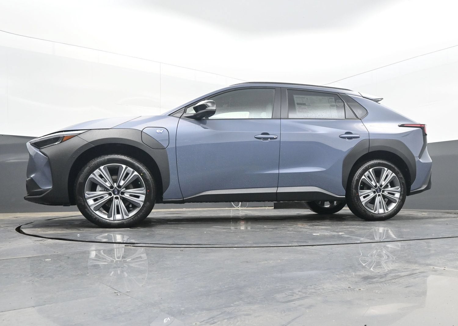 2025 Subaru Solterra Limited