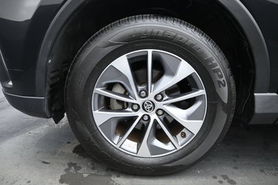 2016 Toyota RAV4 Hybrid XLE