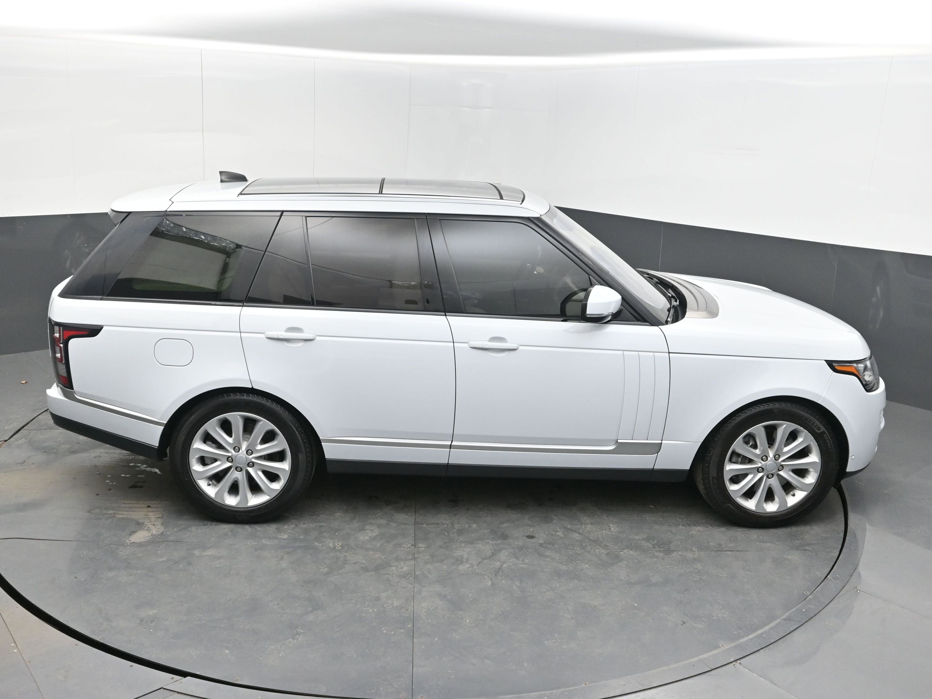 2017 Land Rover Range Rover HSE