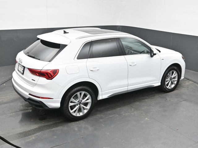 2024 Audi Q3 S line Premium