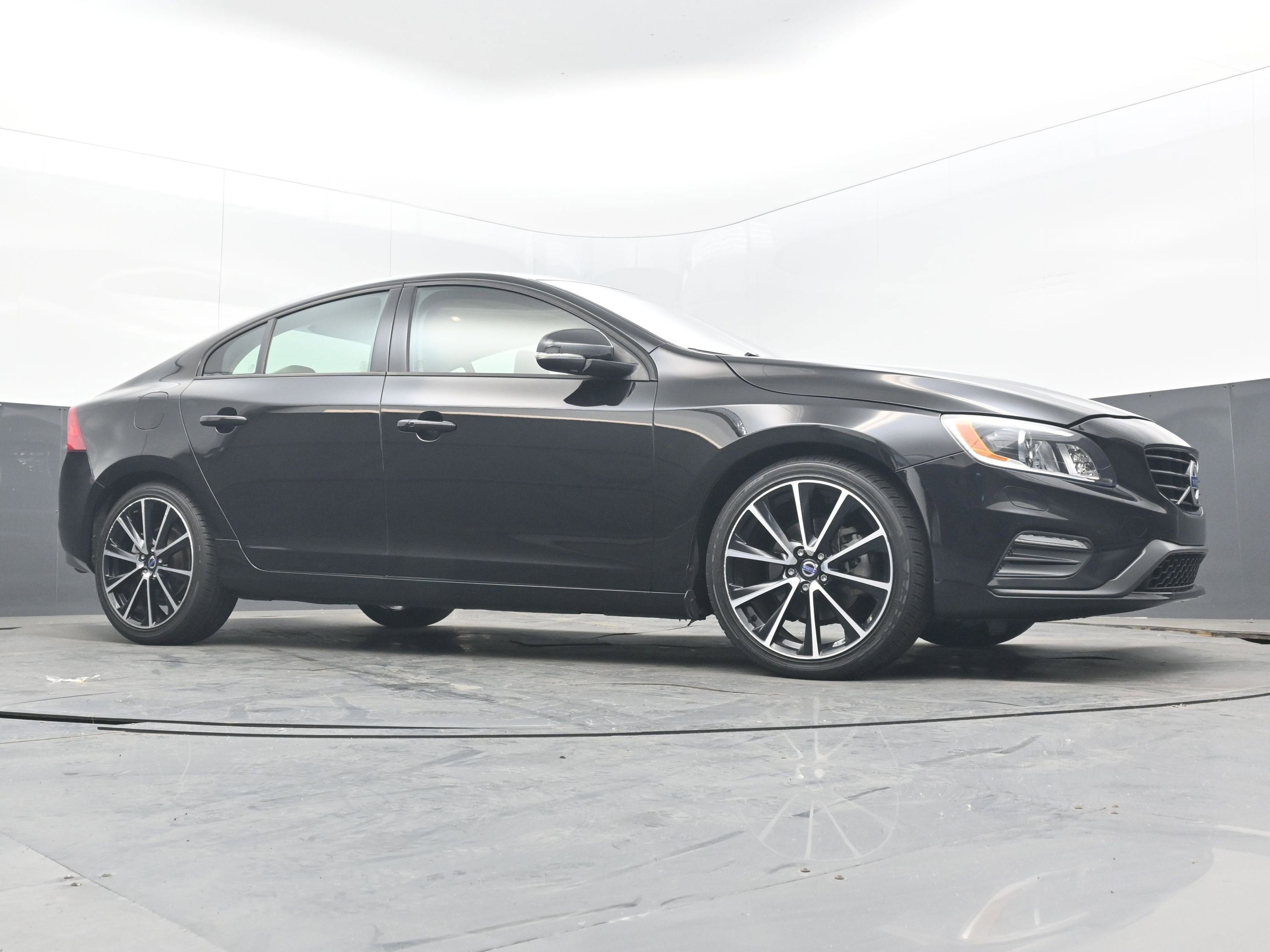 2017 Volvo S60 Dynamic