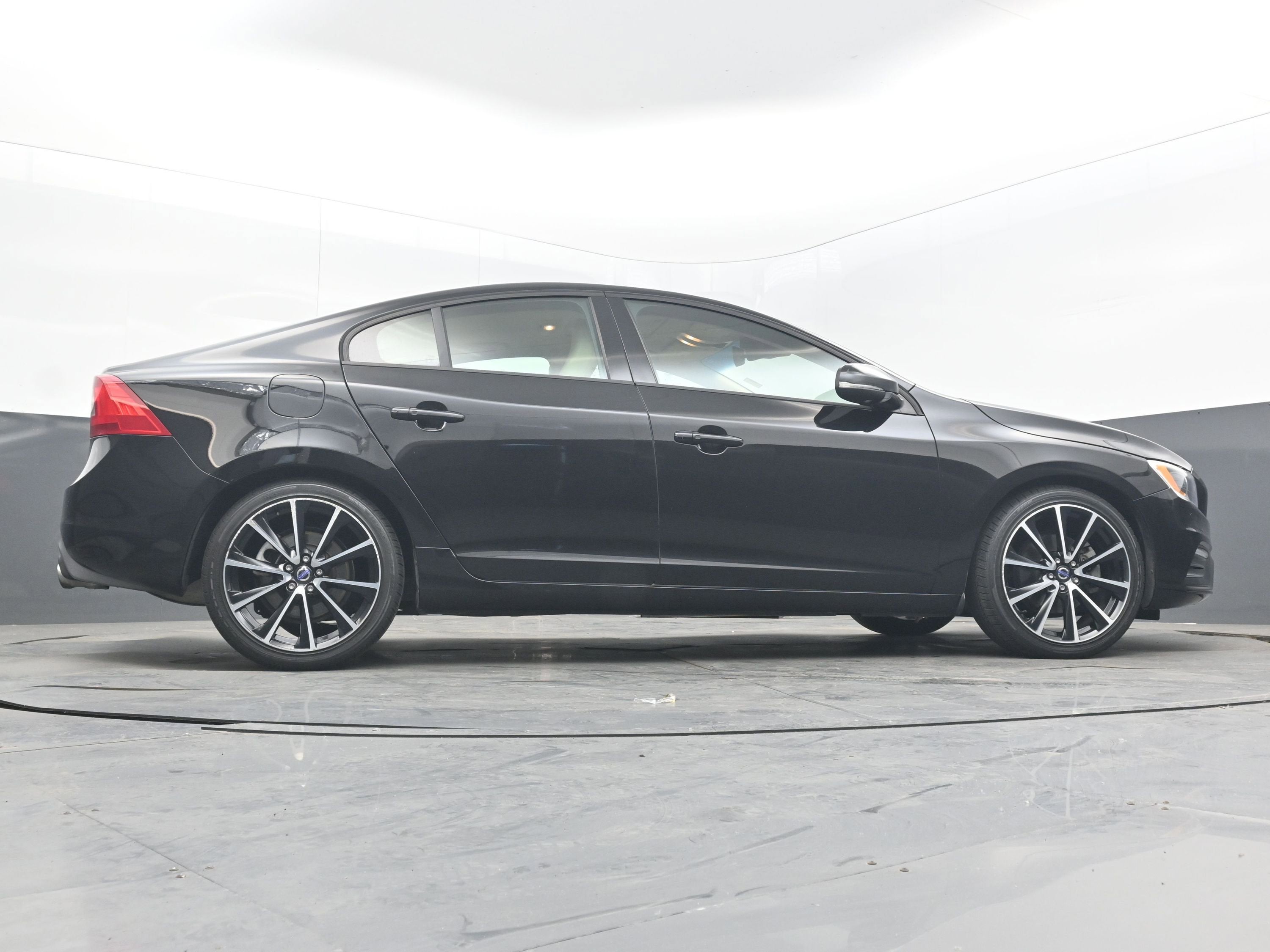 2017 Volvo S60 Dynamic
