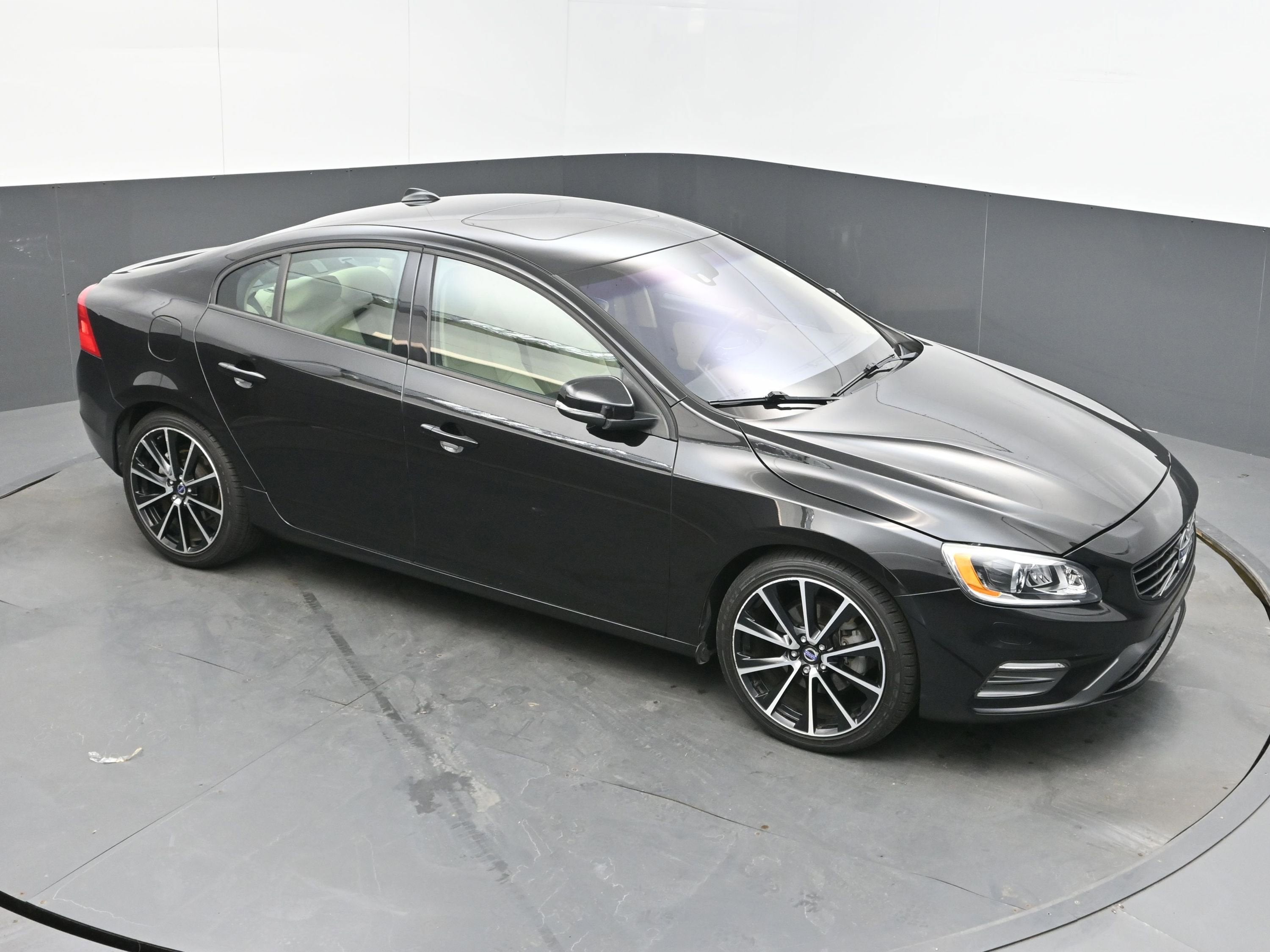 2017 Volvo S60 Dynamic