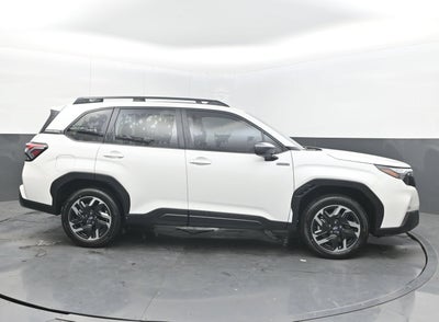 2026 Subaru FORESTER Premium Hybrid