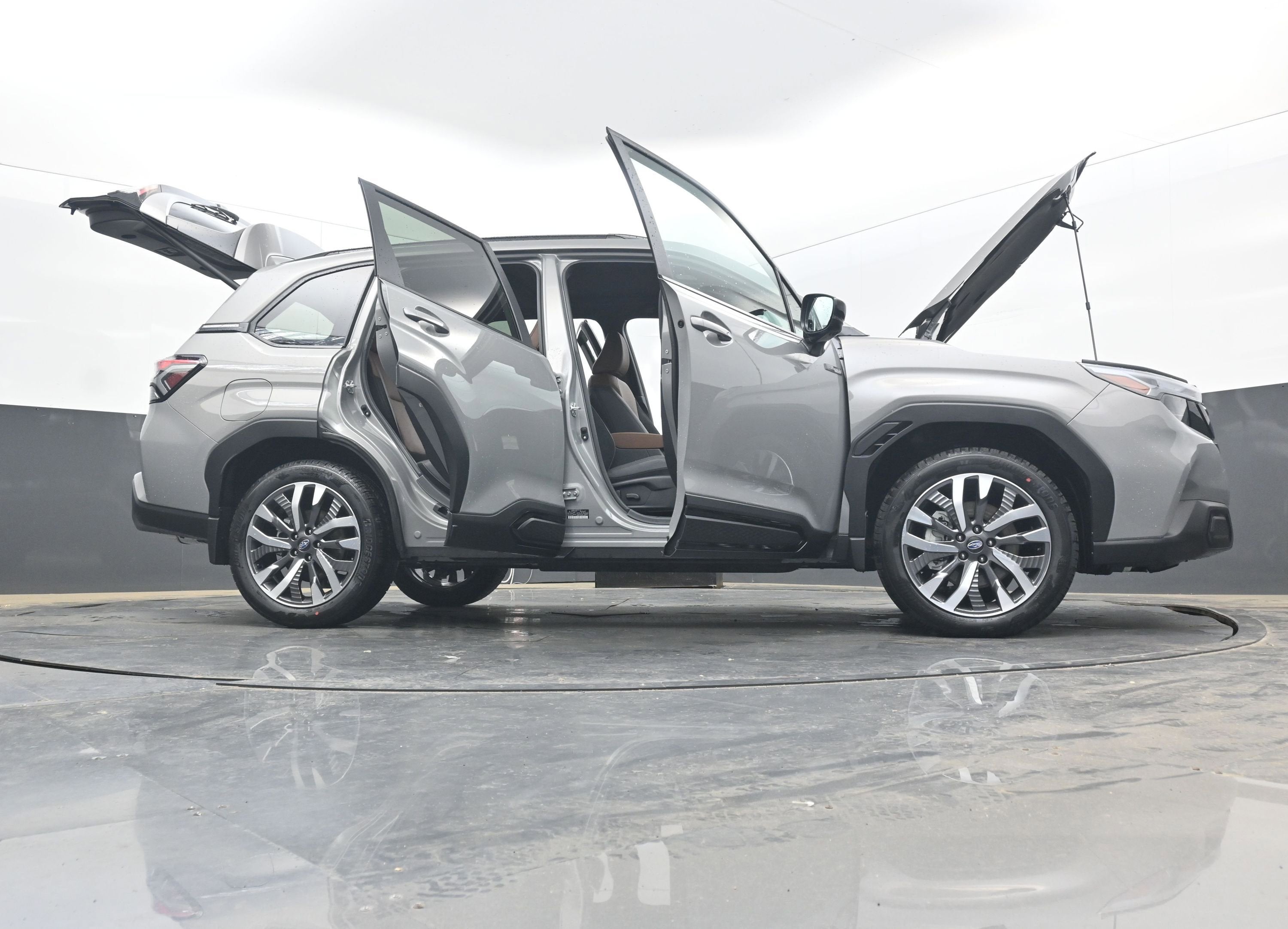 2026 Subaru FORESTER Touring Hybrid