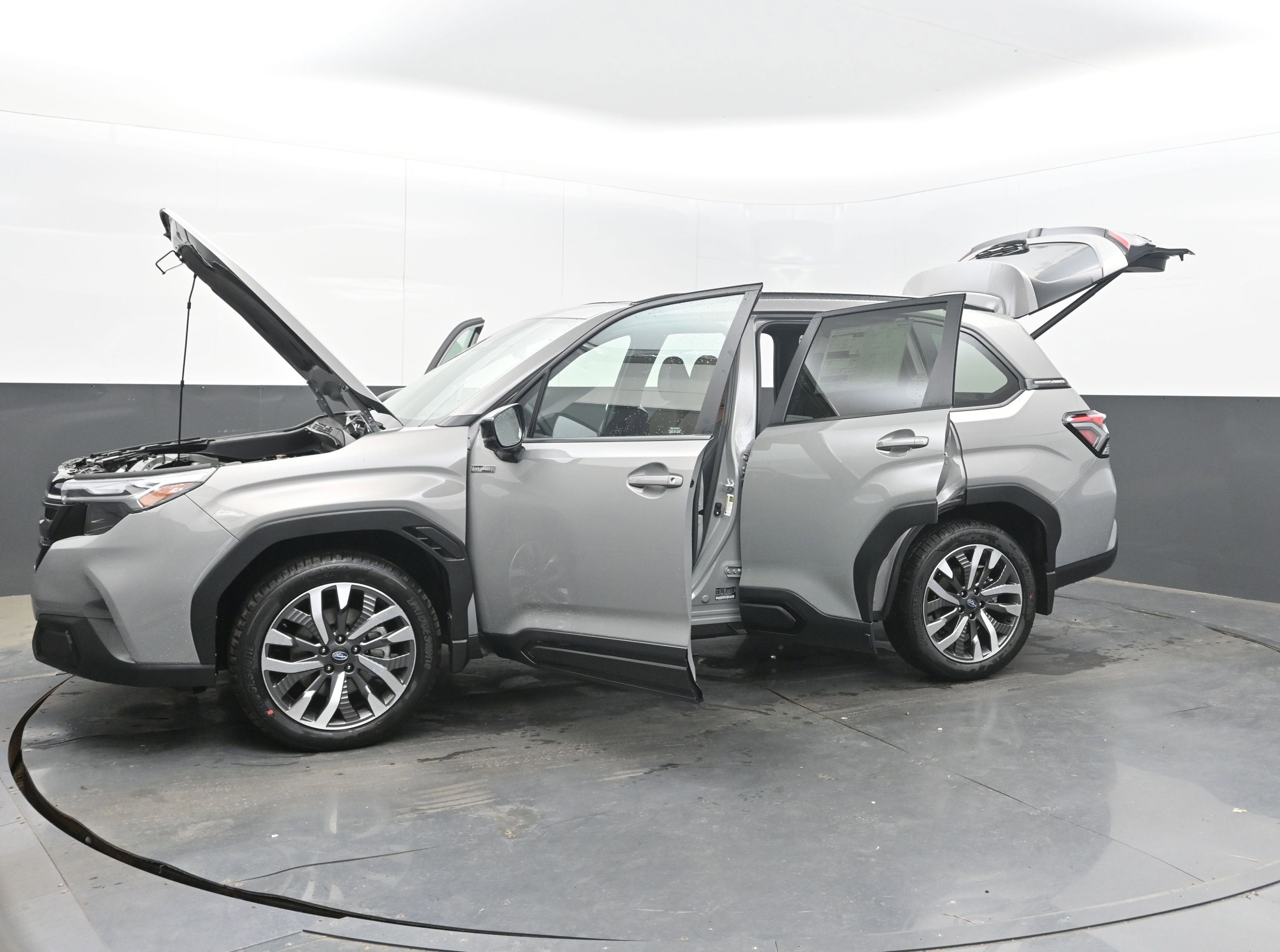 2026 Subaru FORESTER Touring Hybrid