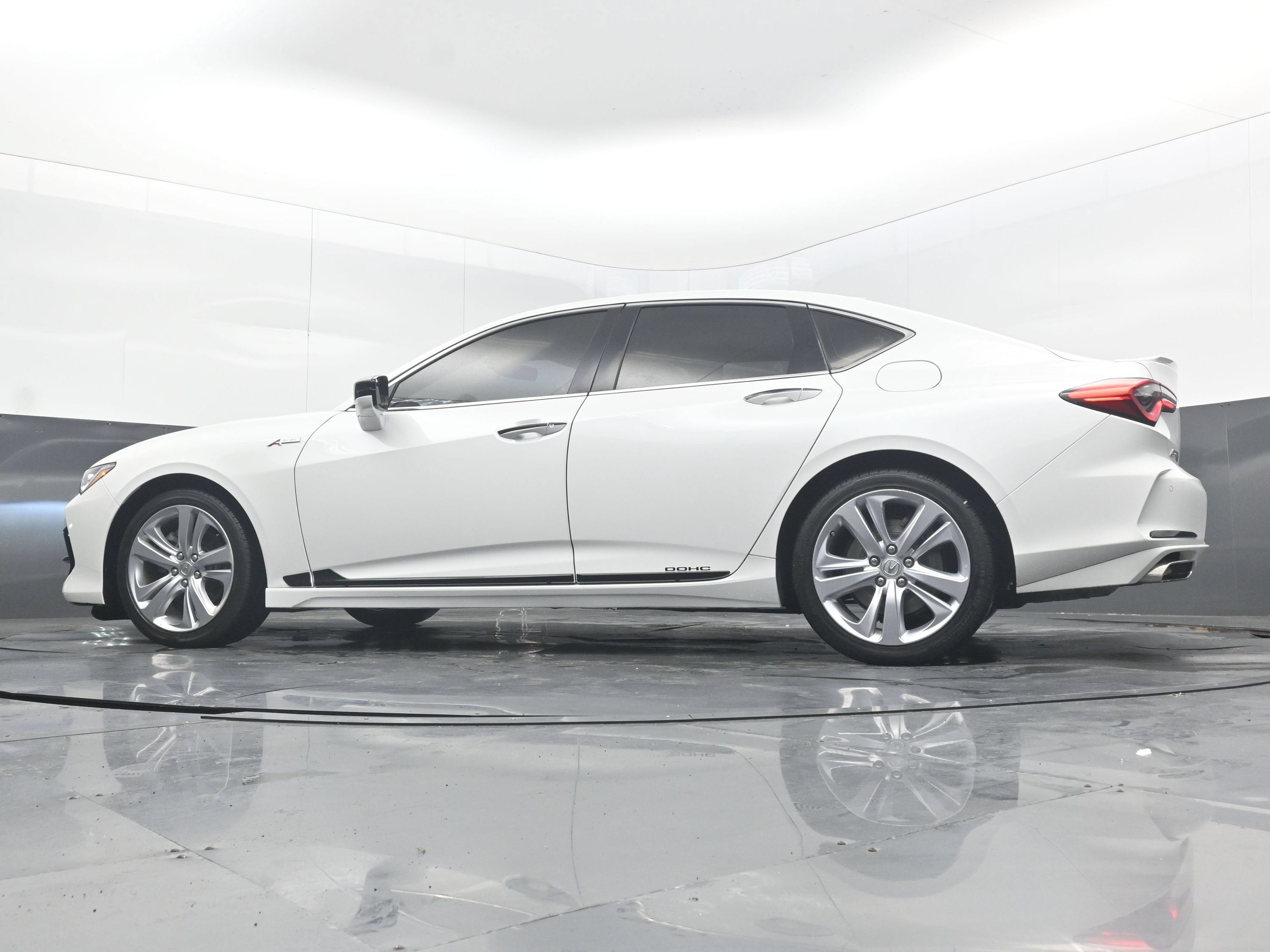 2021 Acura TLX w/Technology Package