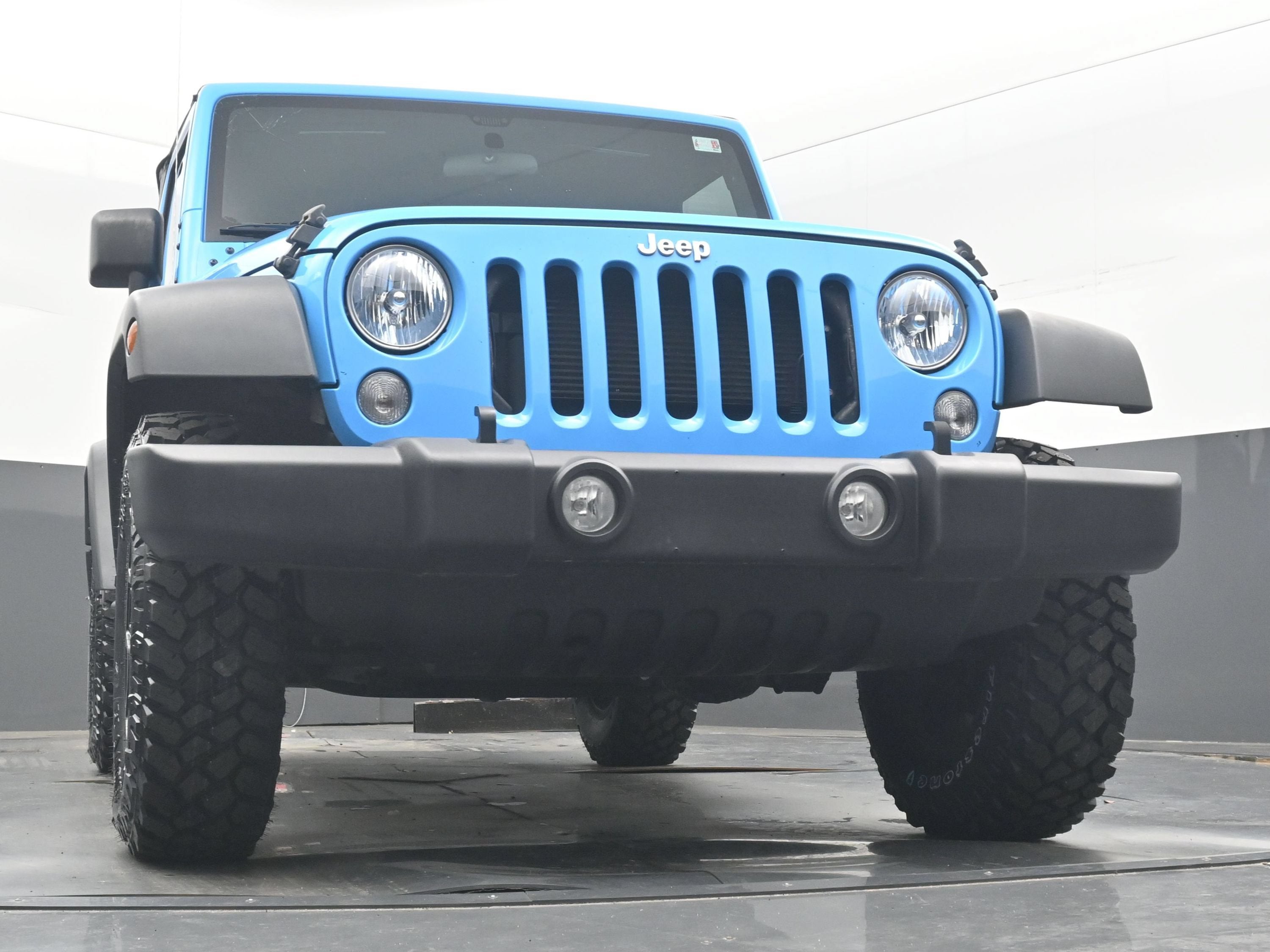 2017 Jeep Wrangler Sport