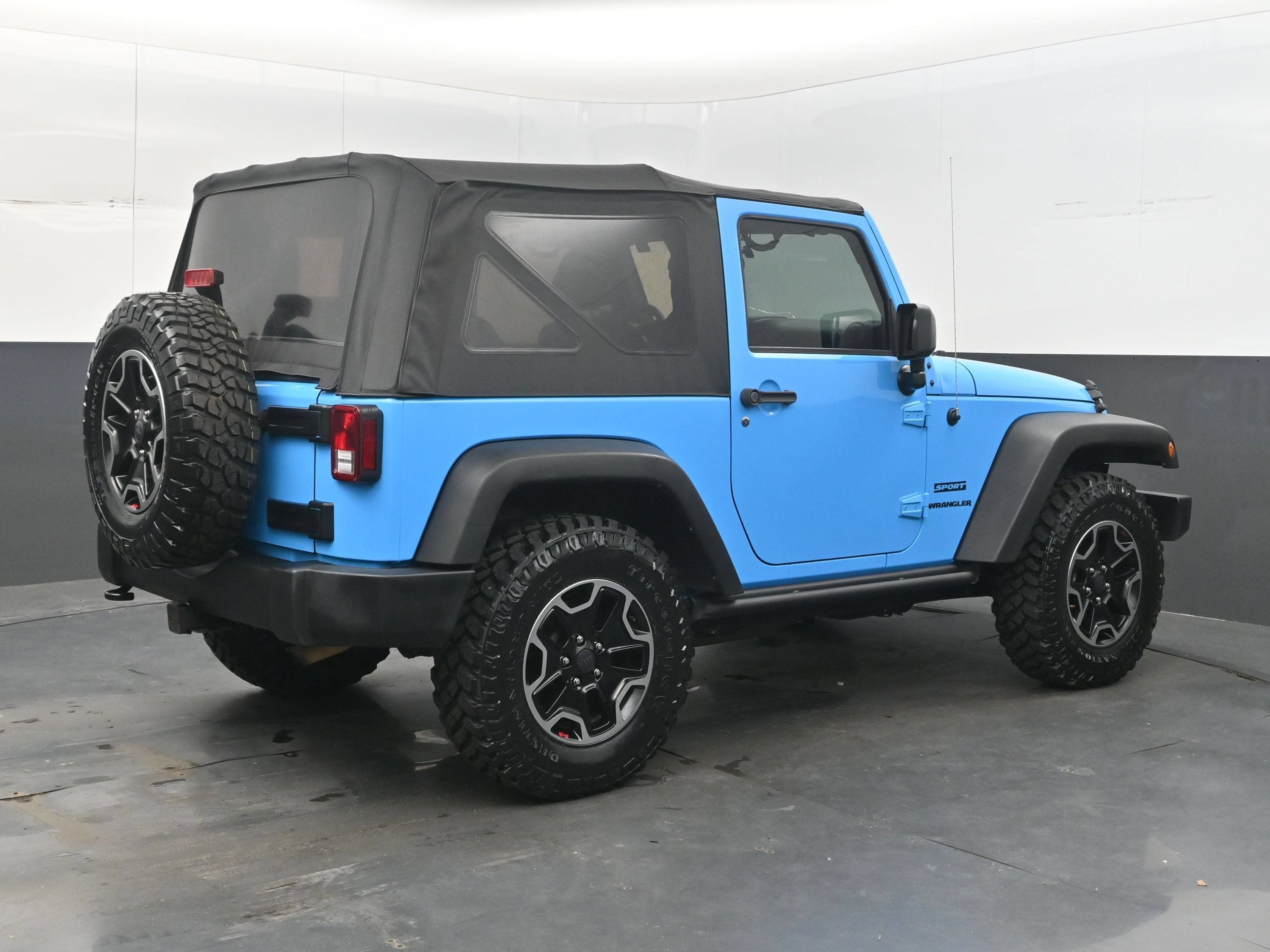 2017 Jeep Wrangler Sport