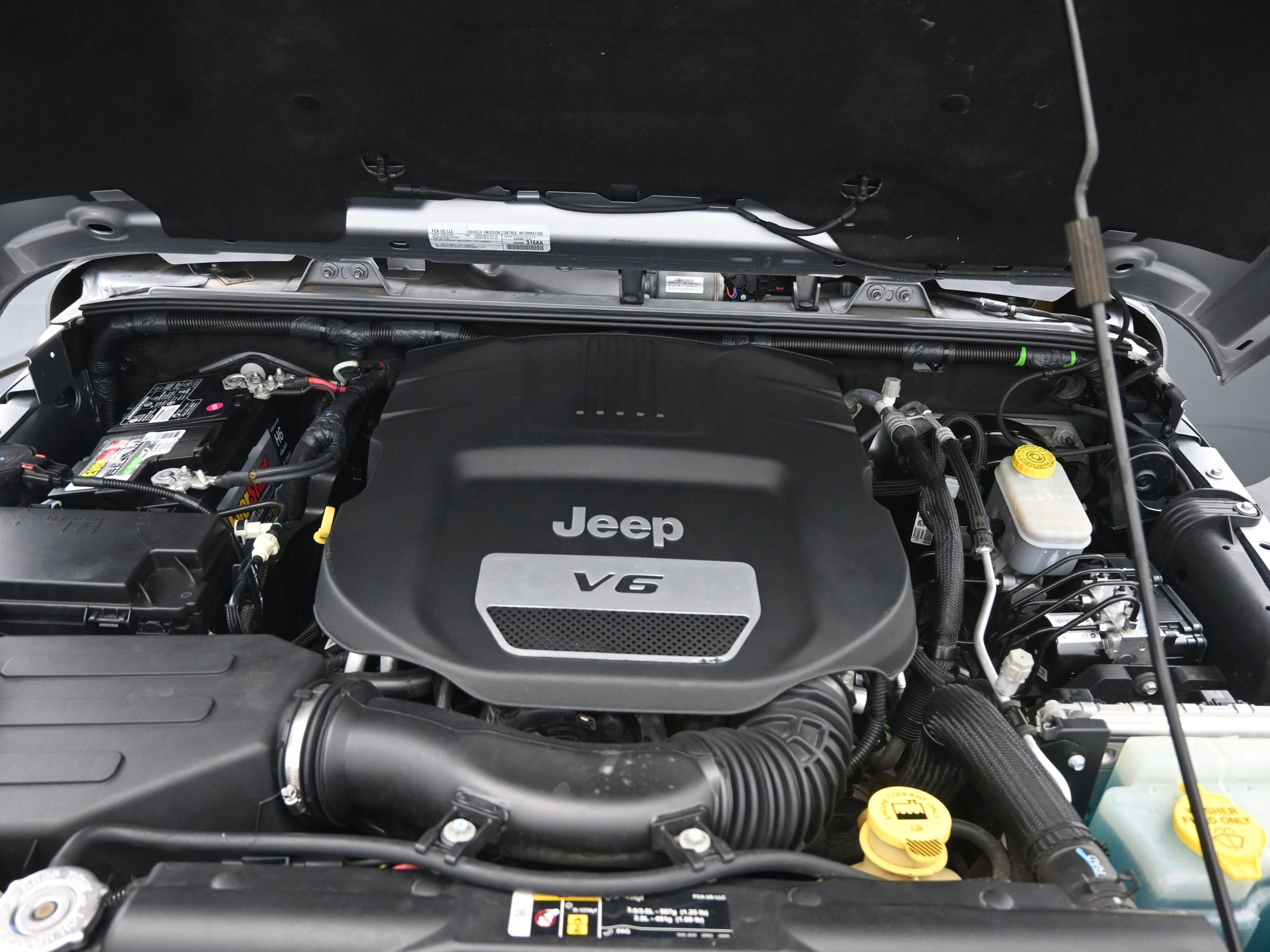 2018 Jeep Wrangler JK Sahara