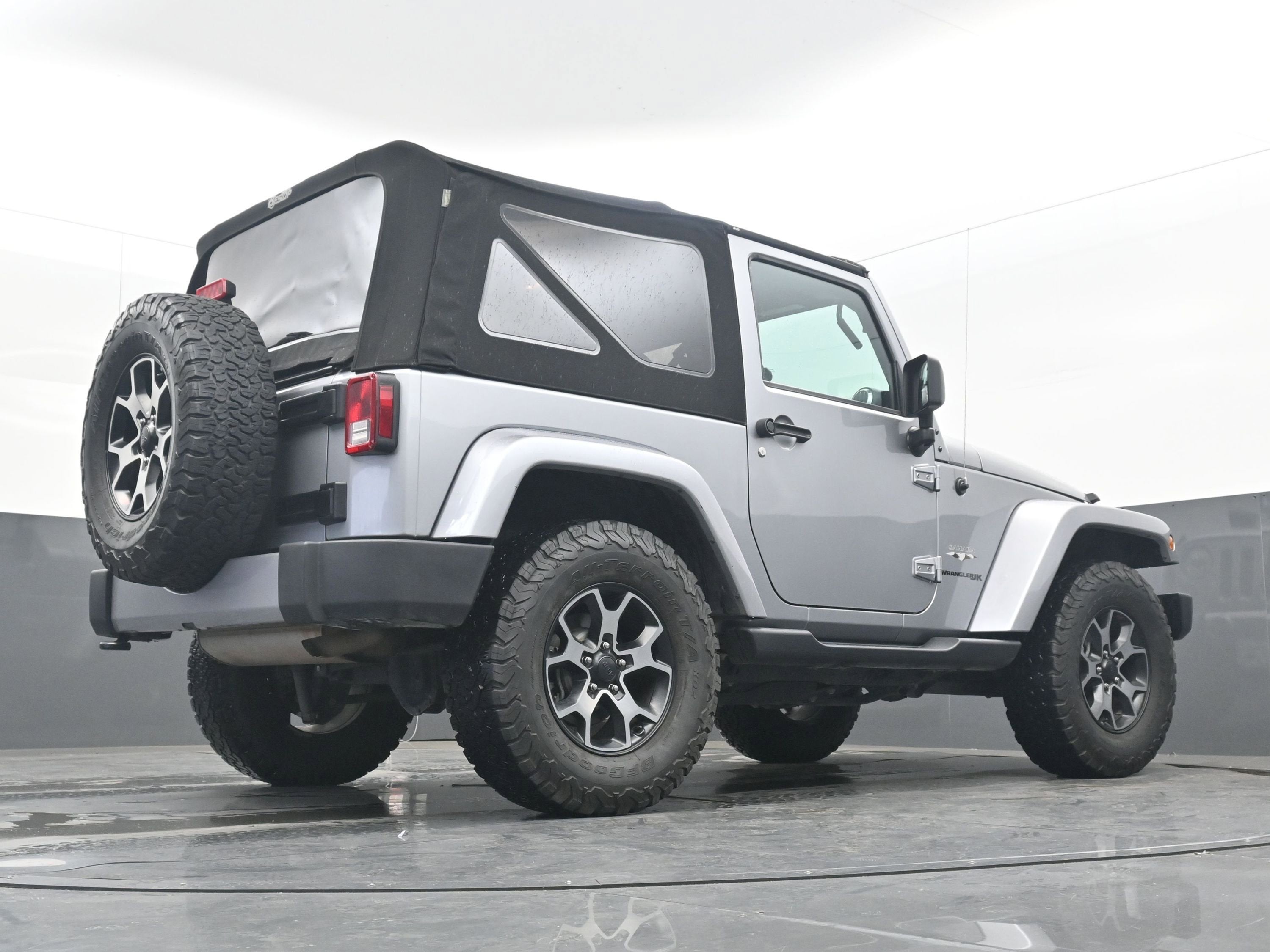 2018 Jeep Wrangler JK Sahara