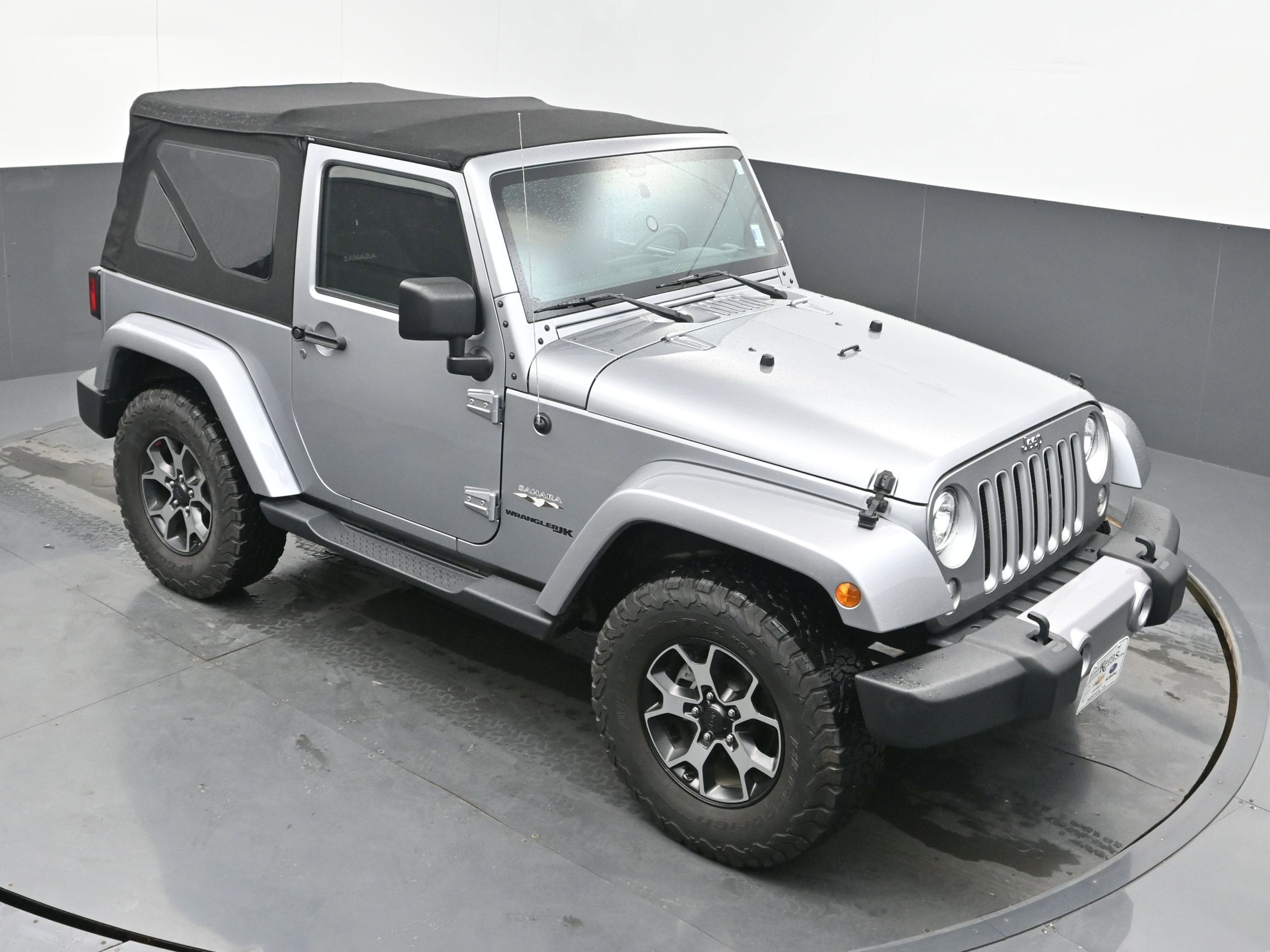 2018 Jeep Wrangler JK Sahara