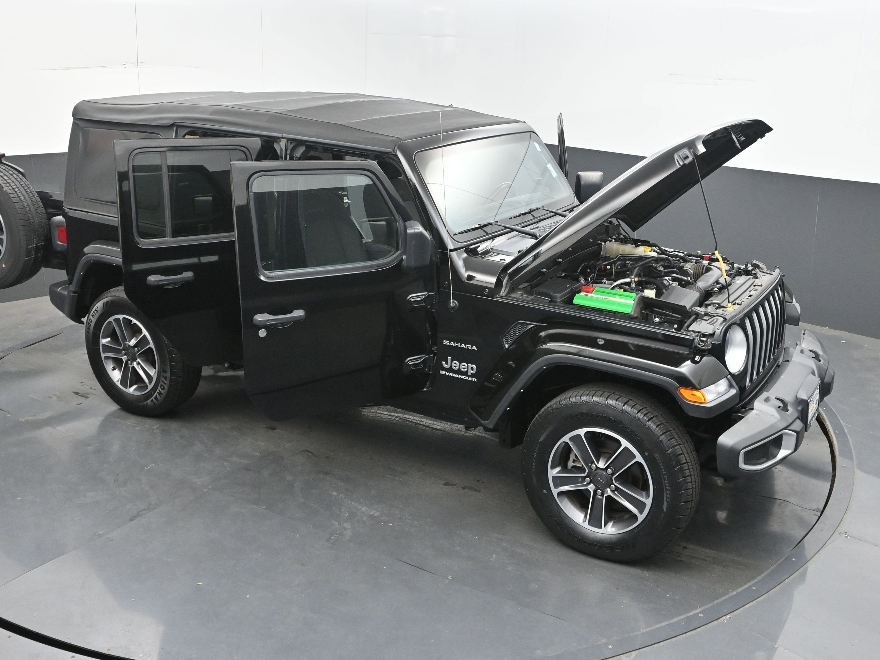 2023 Jeep Wrangler Sahara