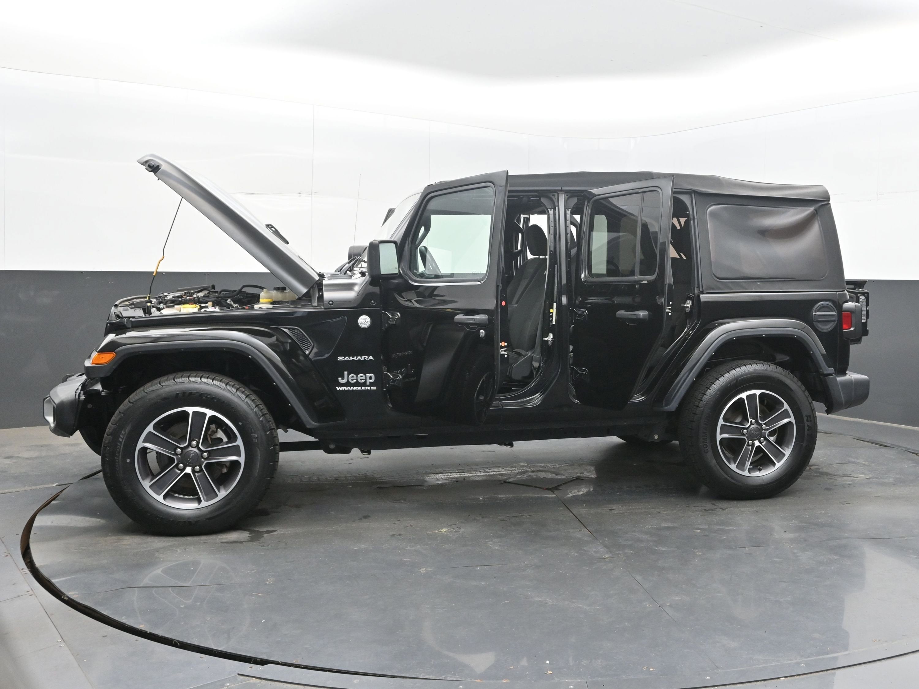 2023 Jeep Wrangler Sahara