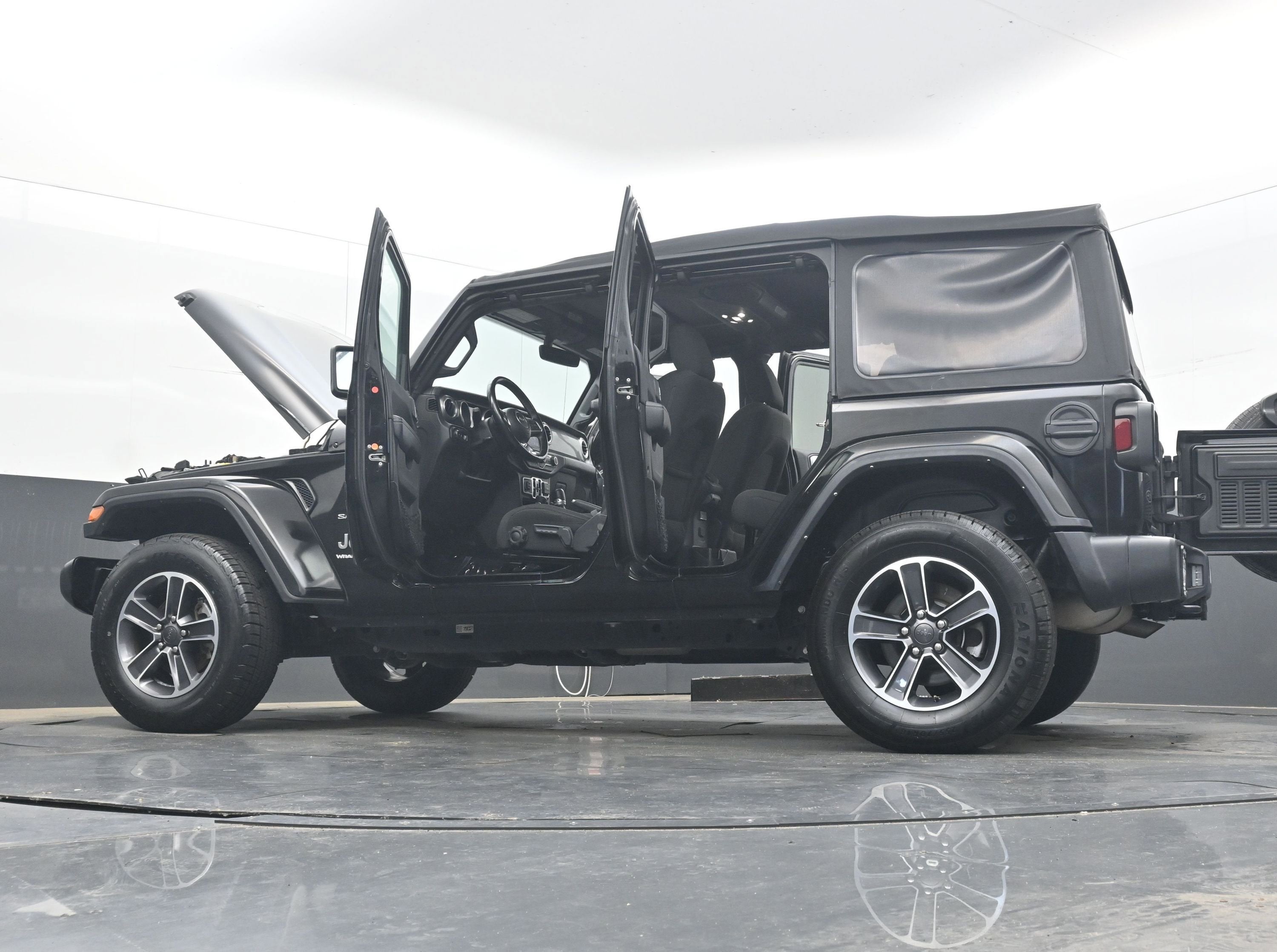 2023 Jeep Wrangler Sahara