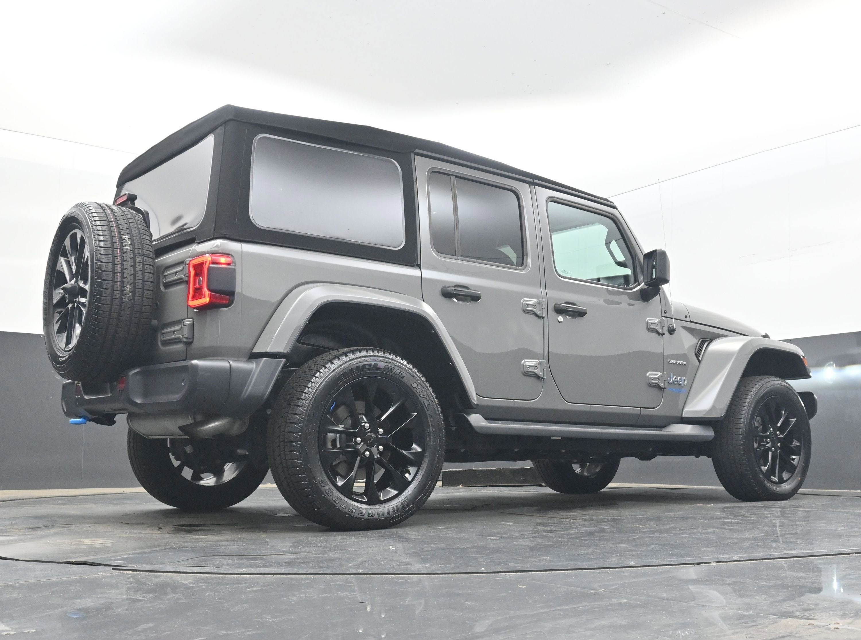 2022 Jeep Wrangler 4xe Unlimited Sahara