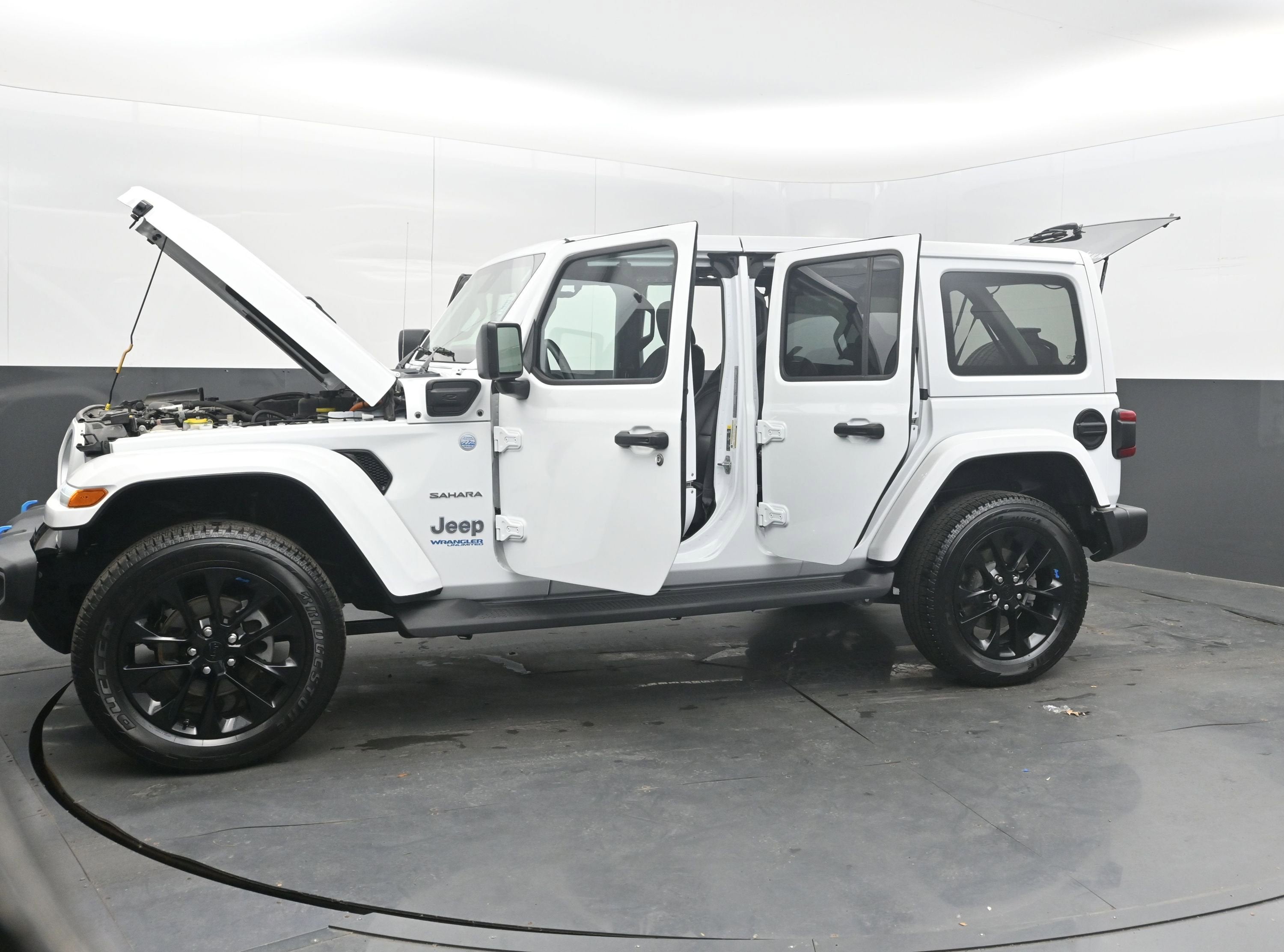 2022 Jeep Wrangler 4xe Unlimited Sahara