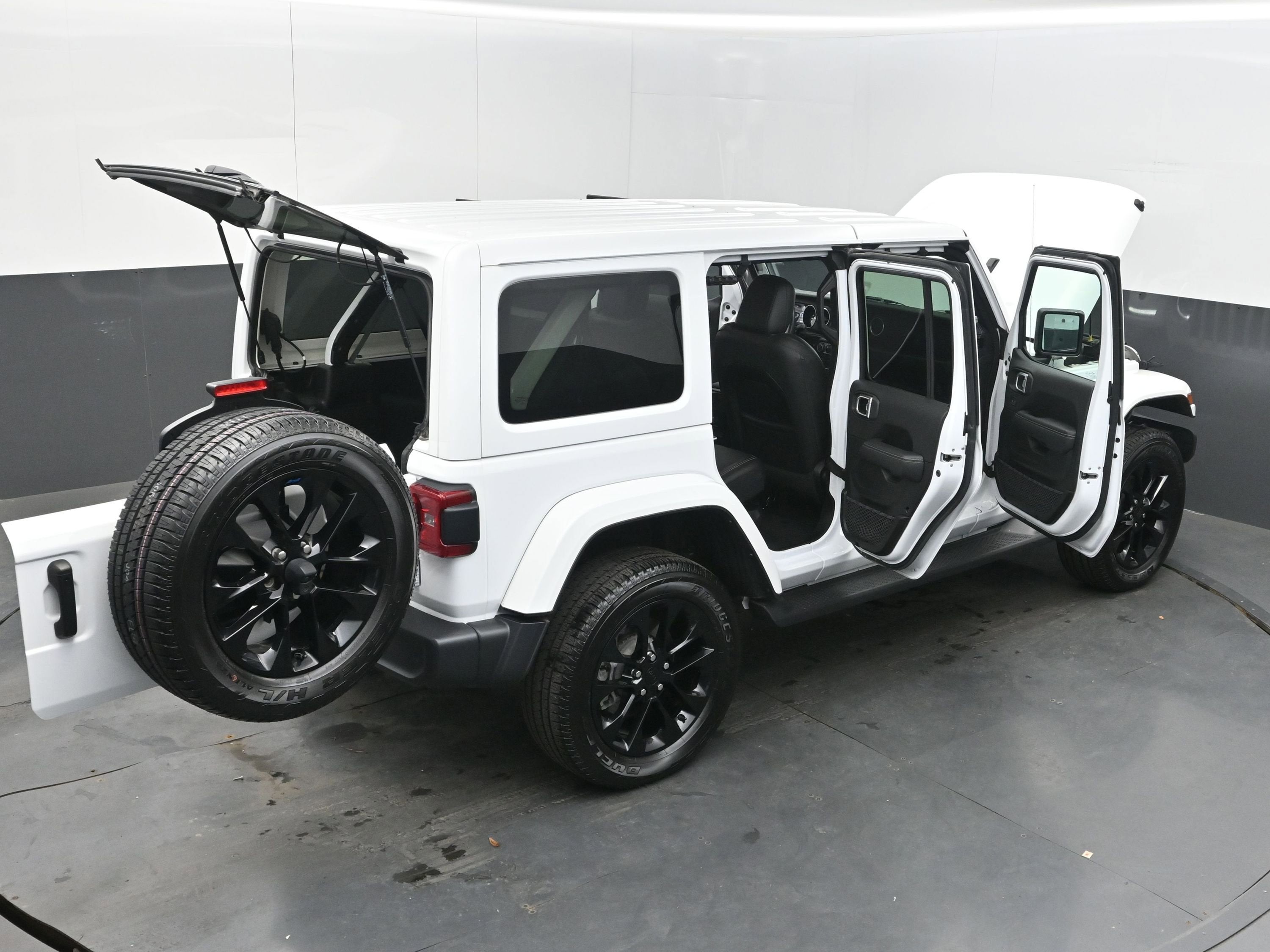 2022 Jeep Wrangler 4xe Unlimited Sahara